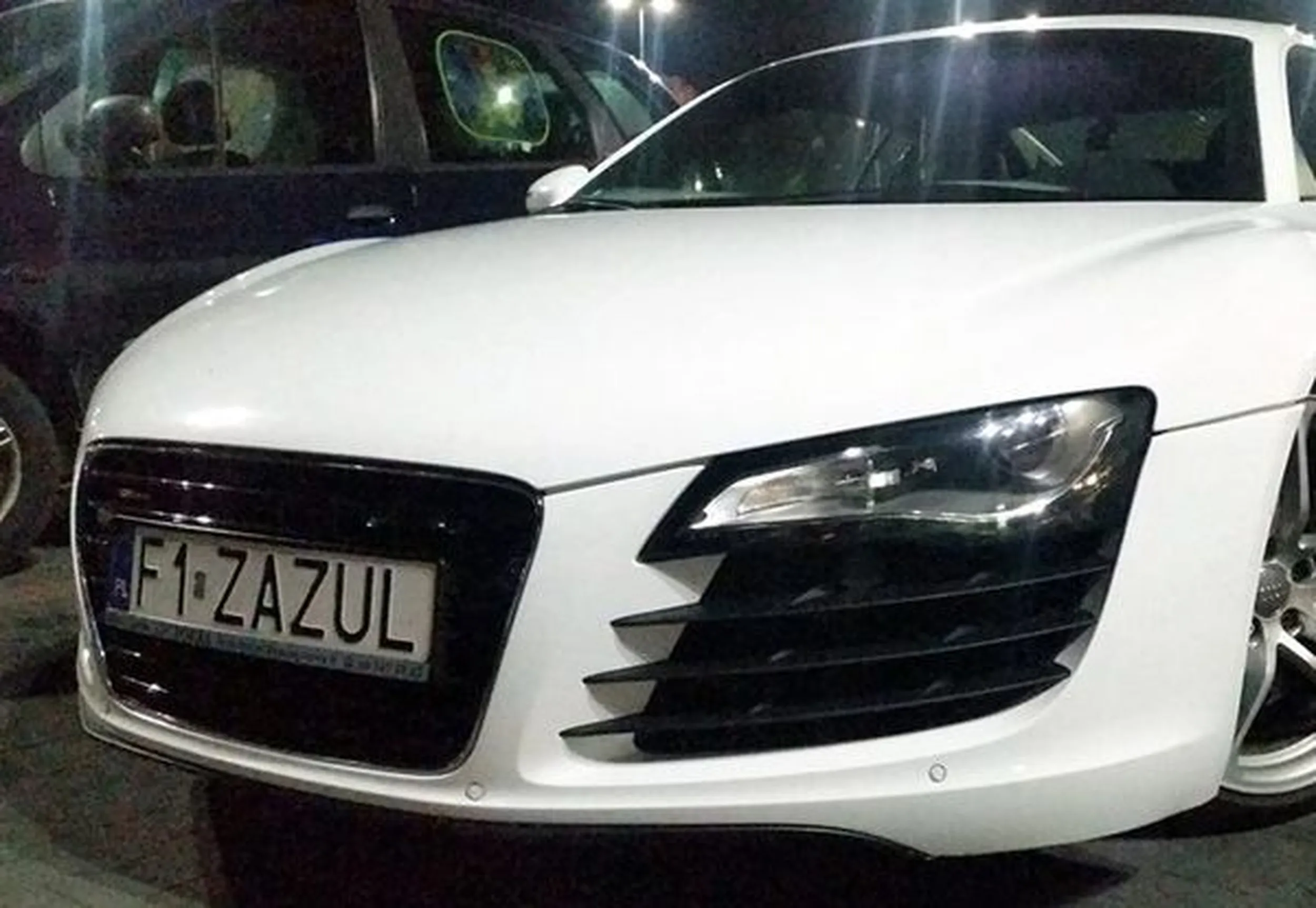 Fajny numer, blacha F1 ZAZUL