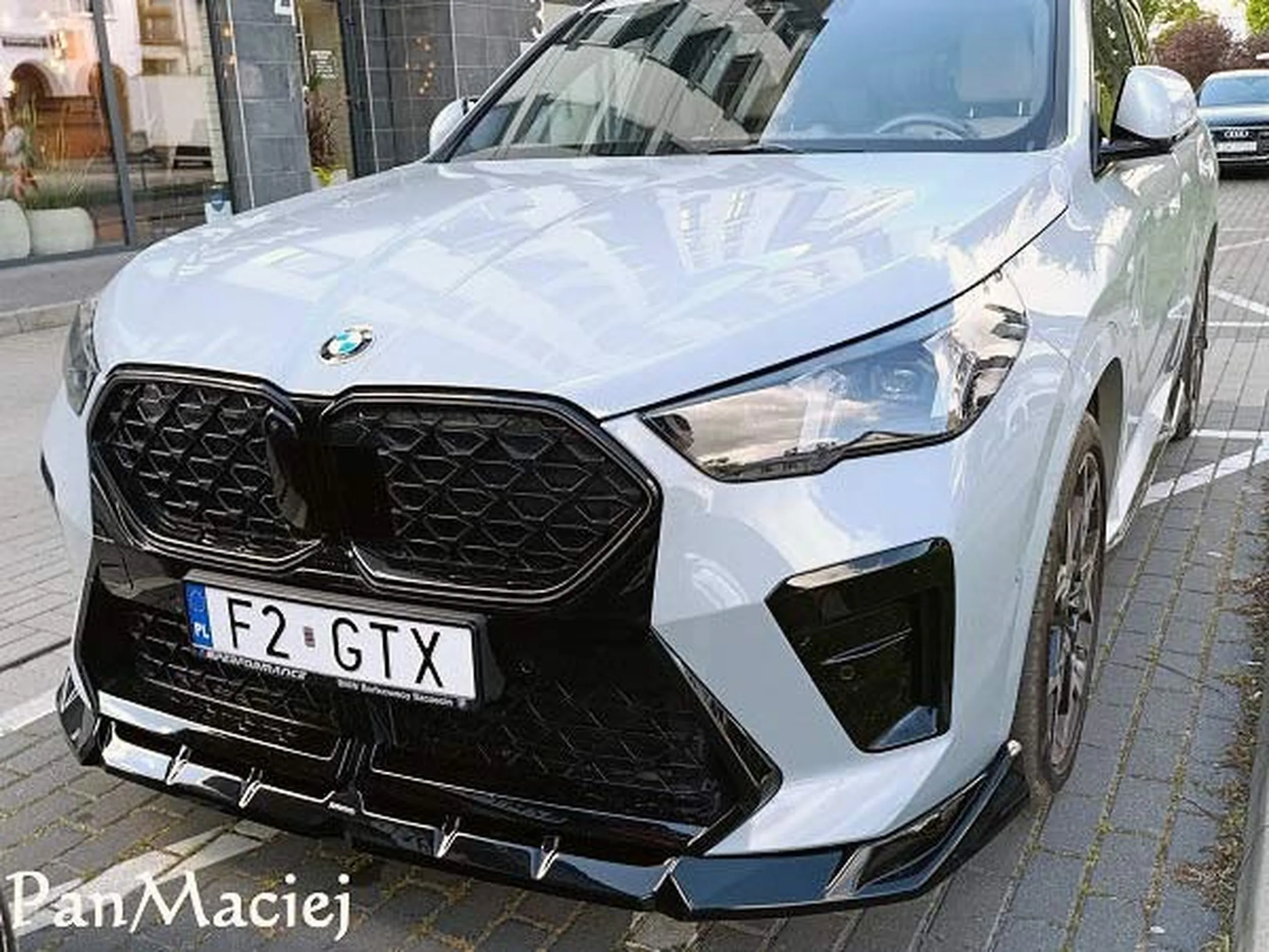 Fajny numer, blacha F2 GTX