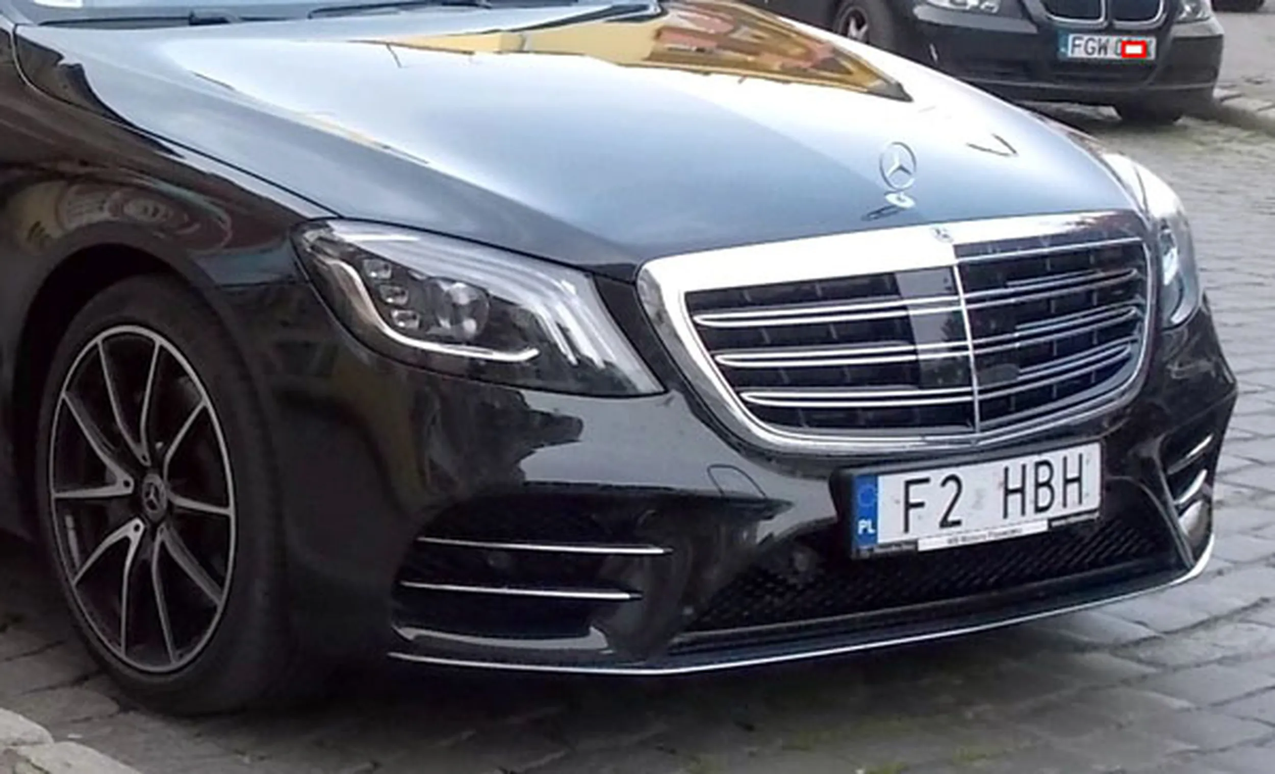 Fajny numer, blacha F2 HBH