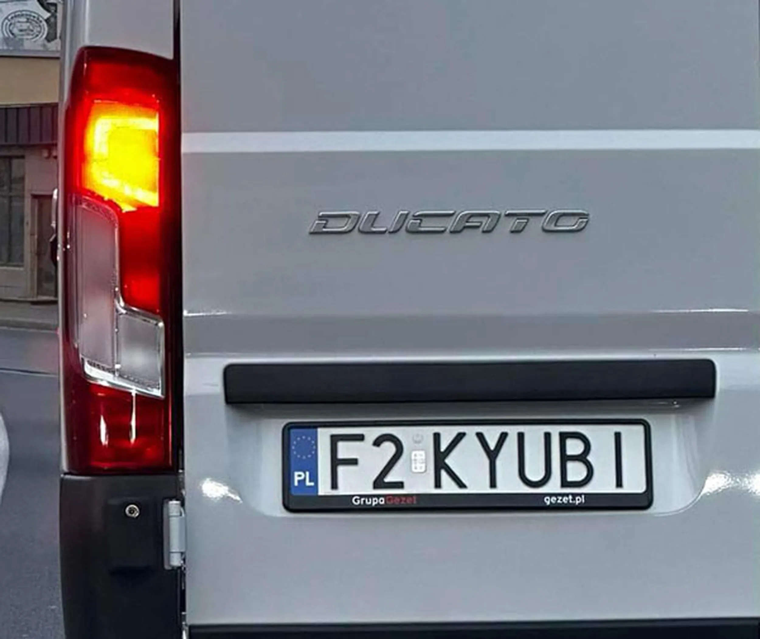 Fajny numer, blacha F2 KYUBI