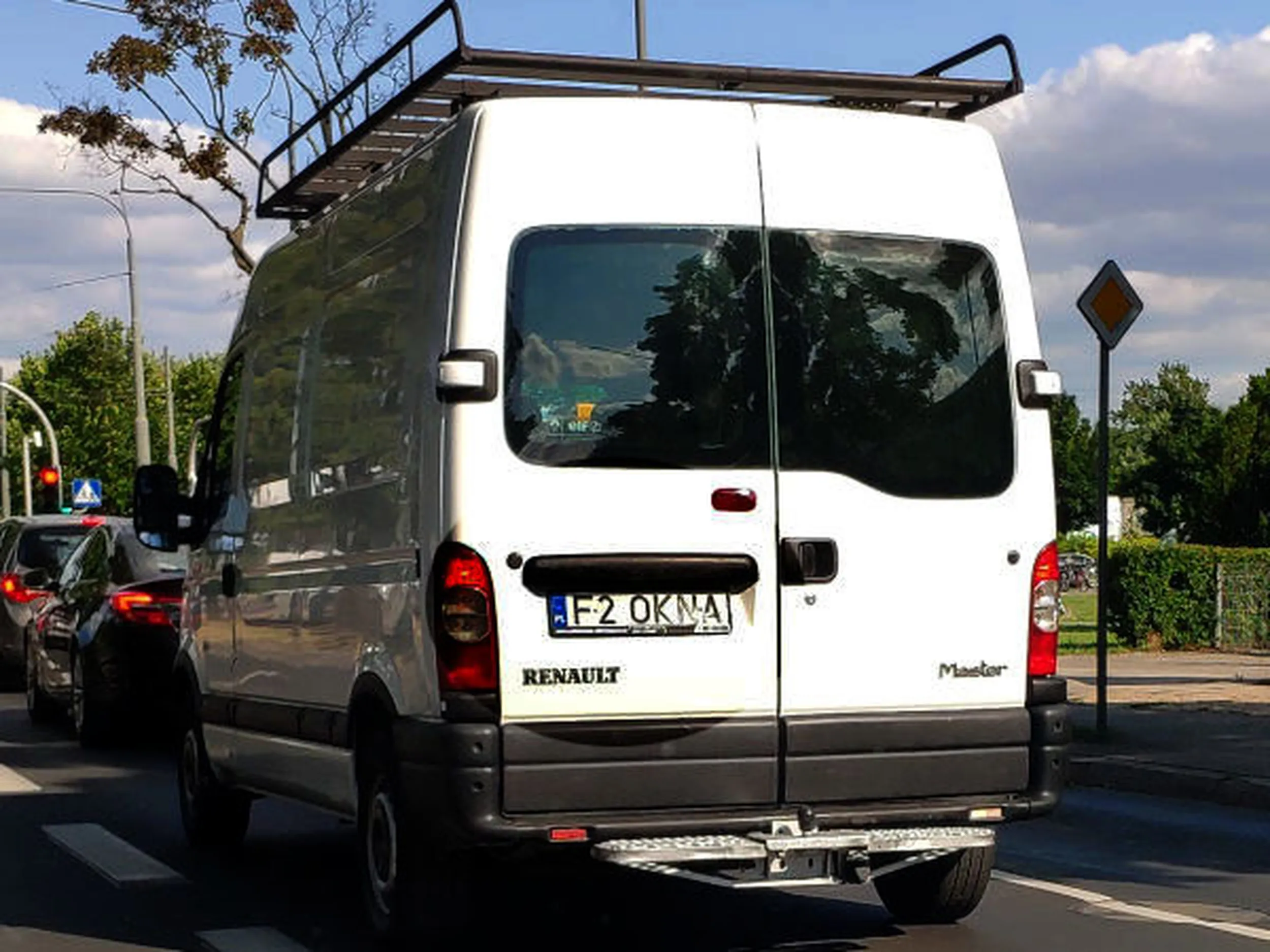 Fajny numer, blacha F2 OKNA