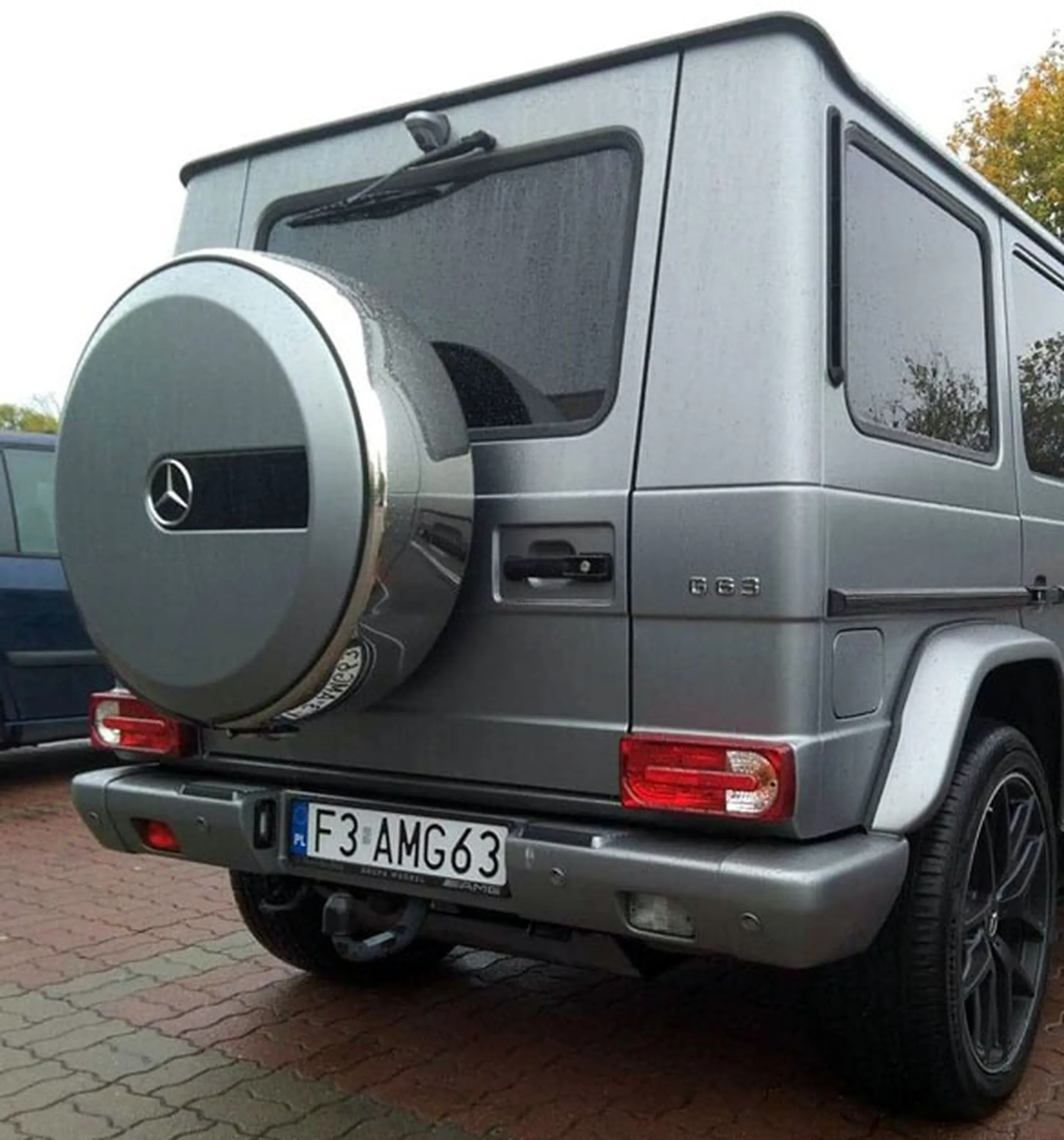 Fajny numer, blacha F3 AMG63