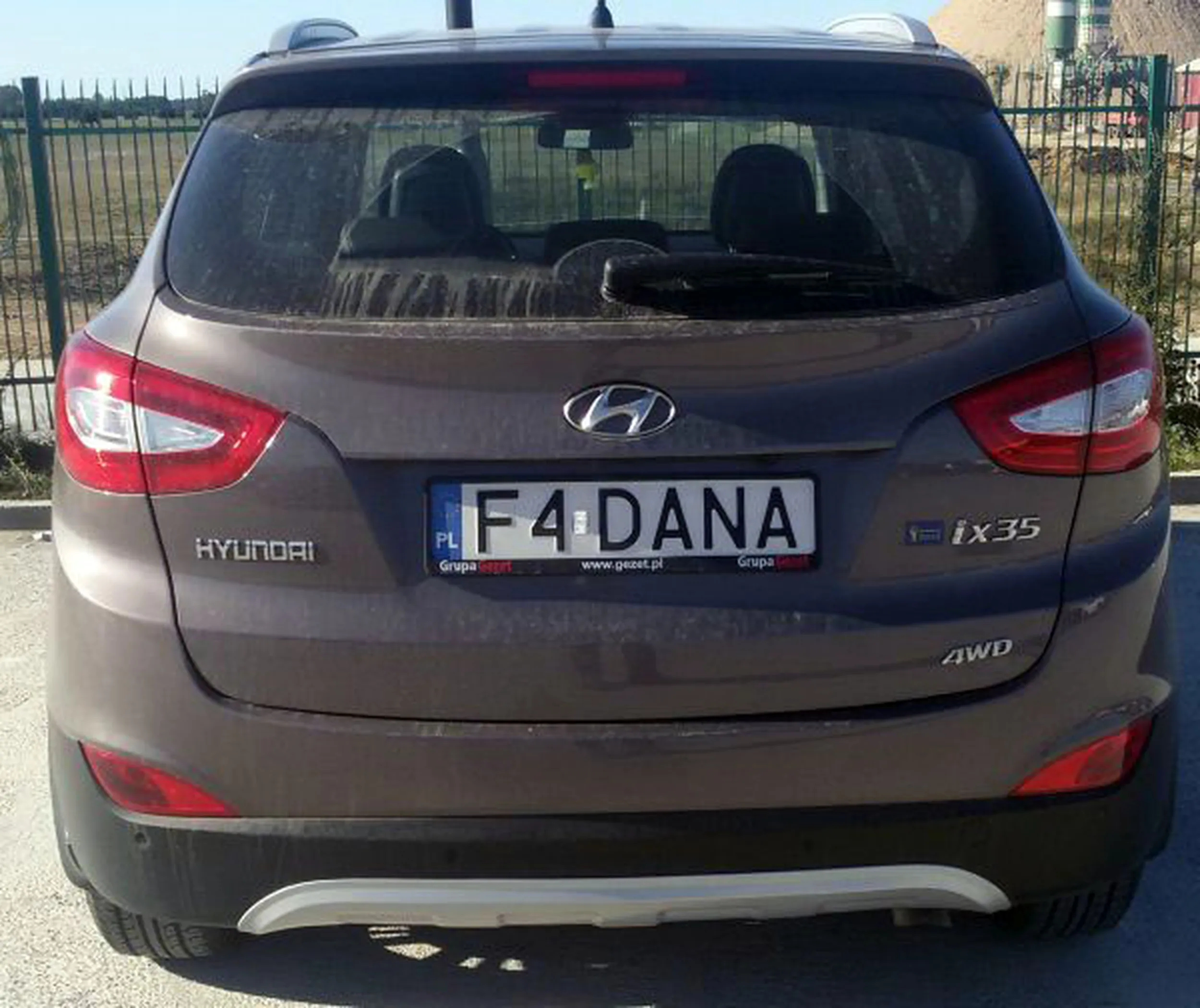 Fajny numer, blacha F4 DANA