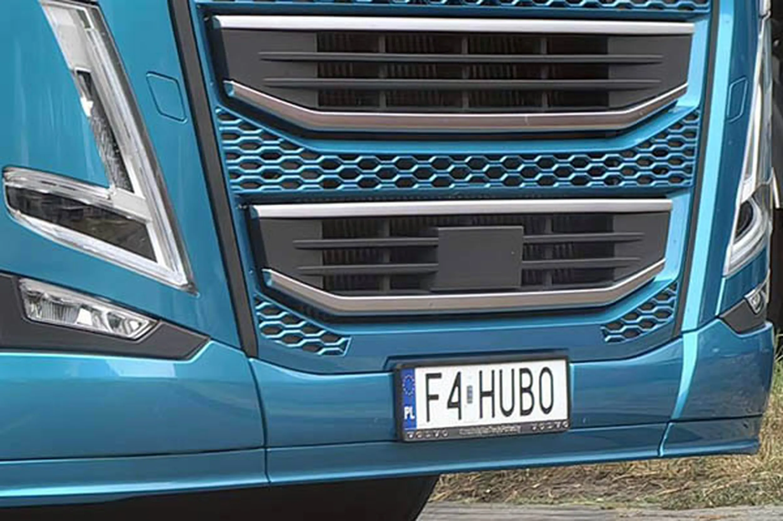 Fajny numer, blacha F4 HUBO