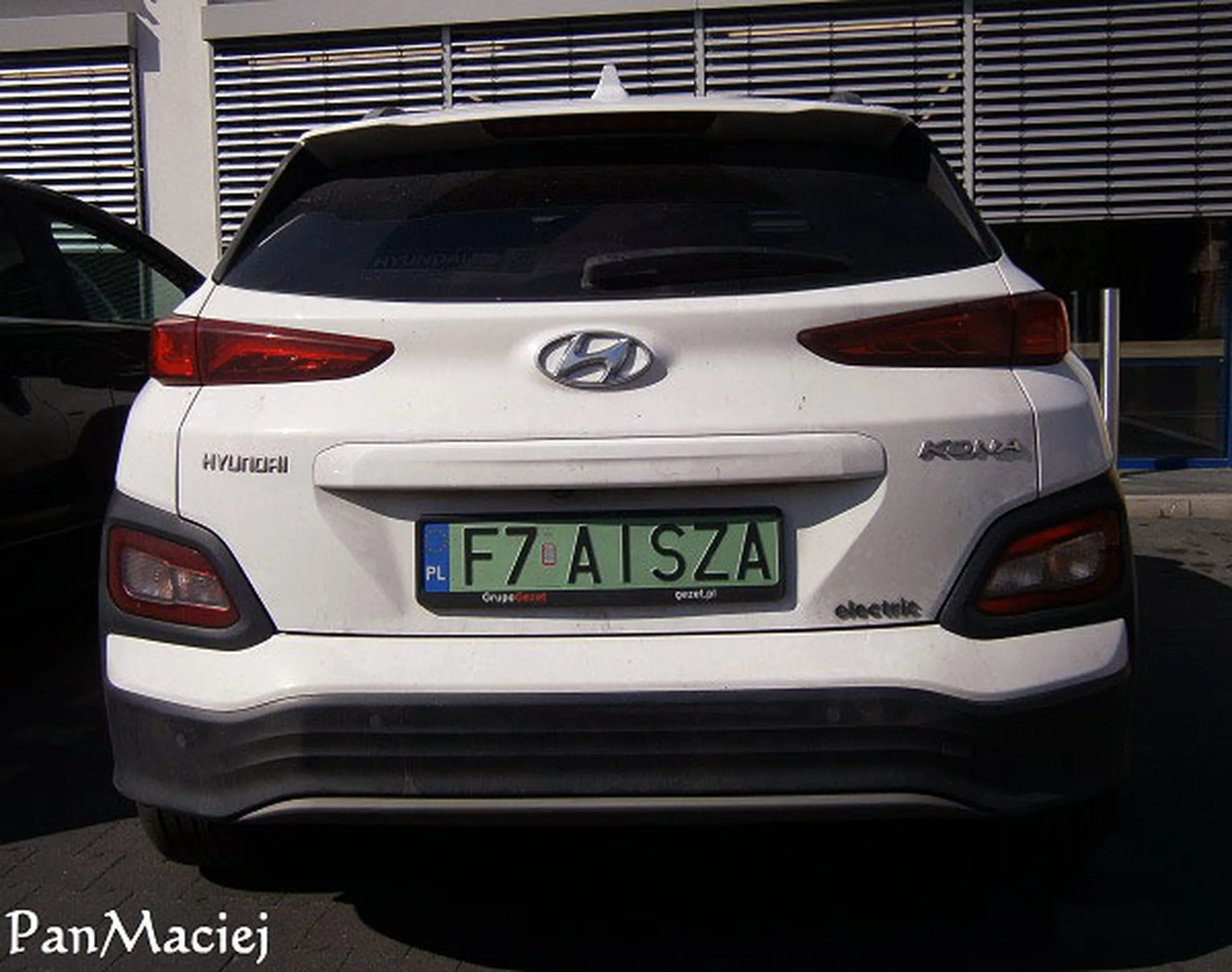 Fajny numer, blacha F7 AISZA