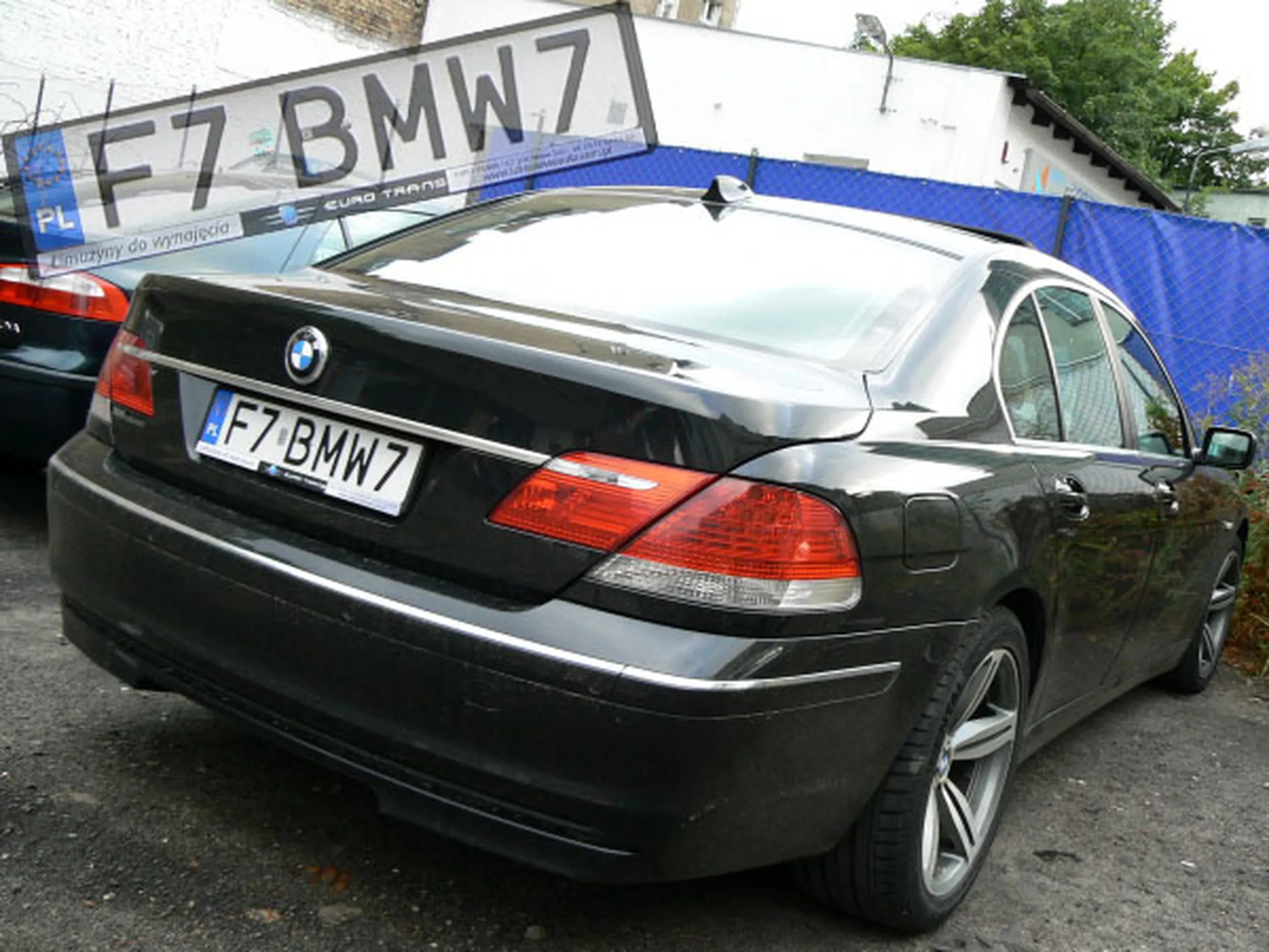 Fajny numer, blacha F7 BMW7