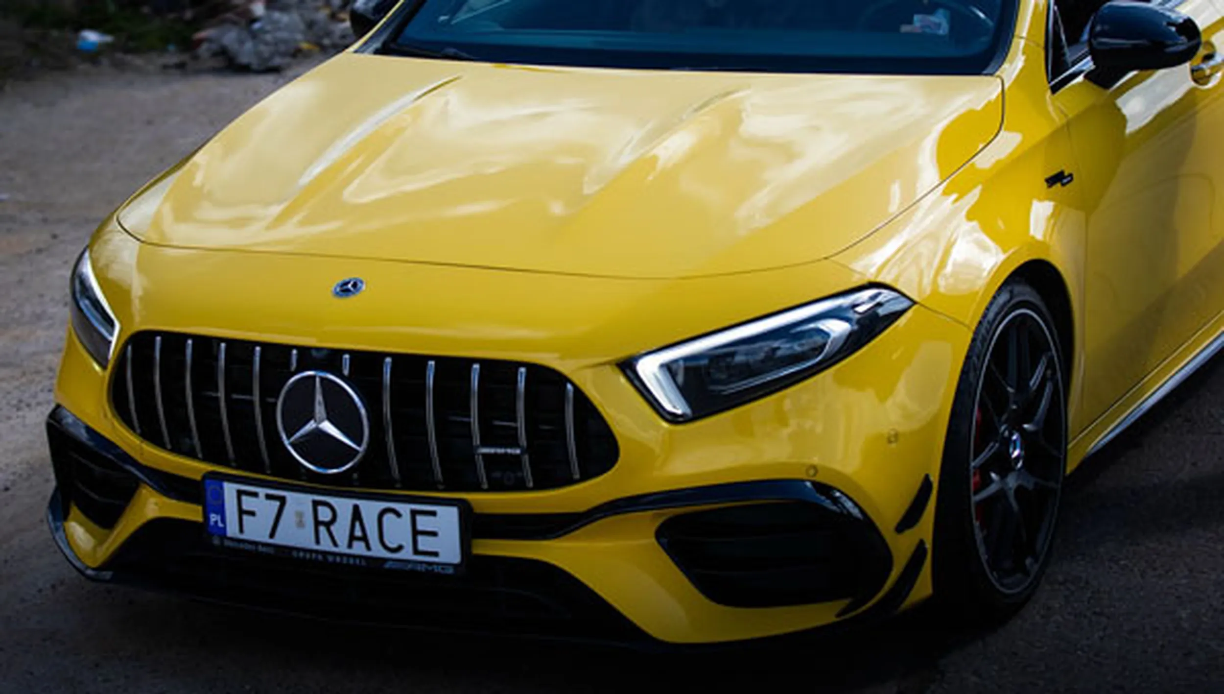 Fajny numer, blacha F7 RACE