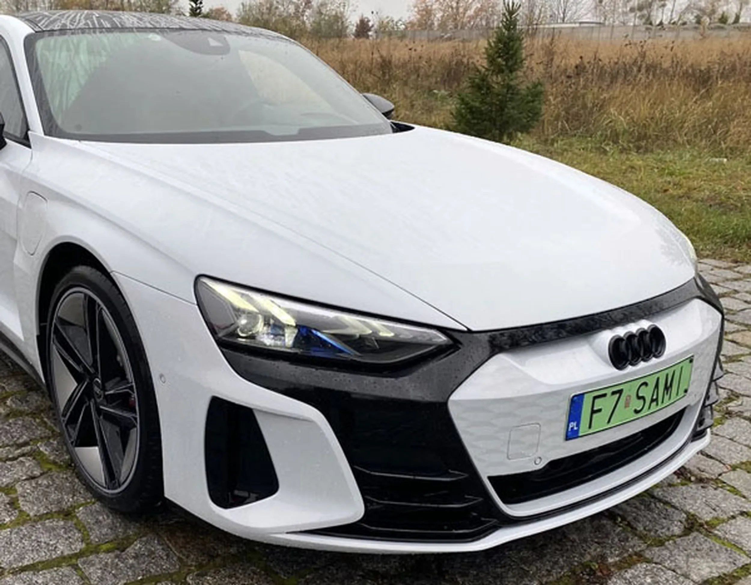 Fajny numer, blacha F7 SAMI