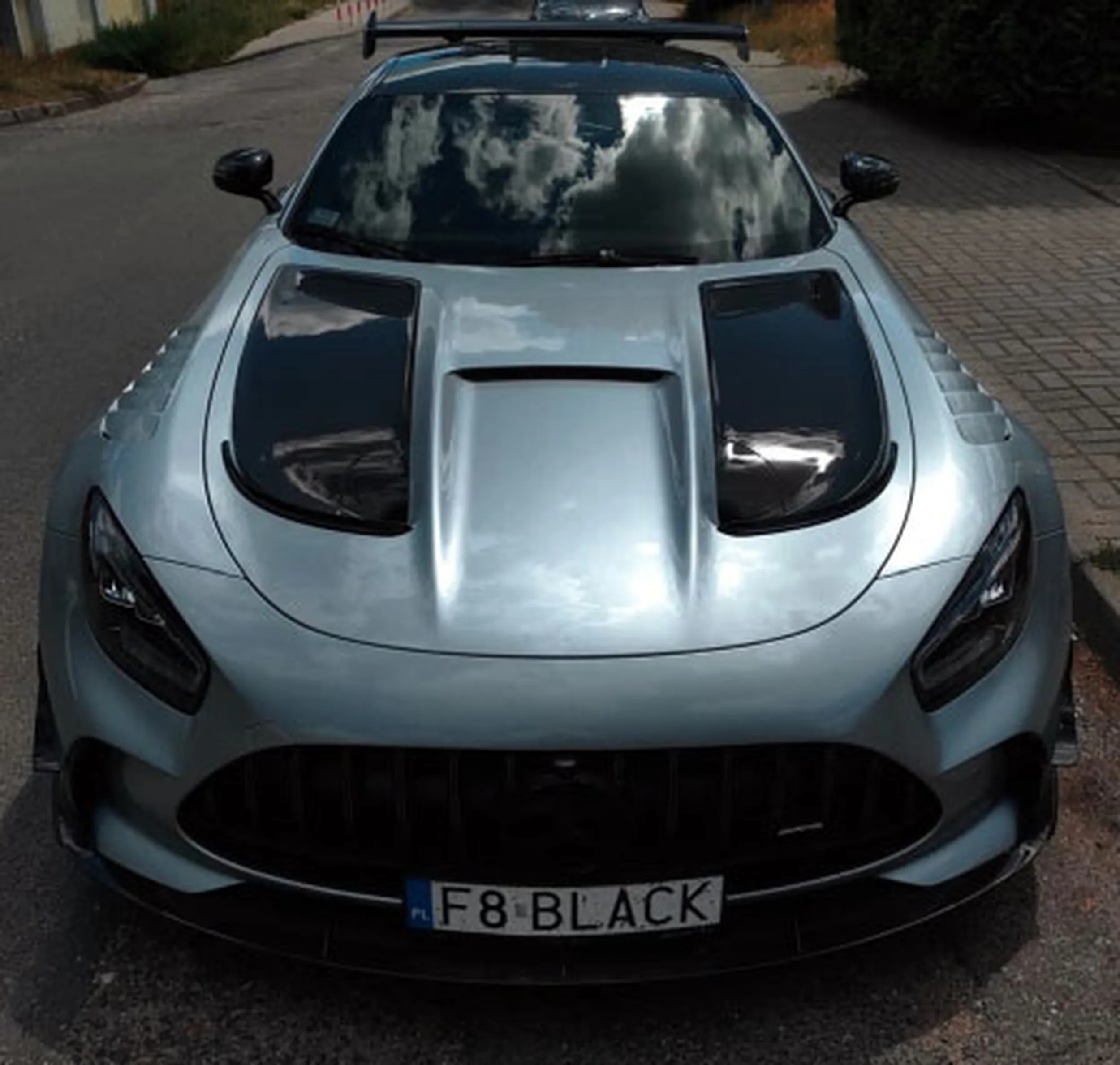 Fajny numer, blacha F8 BLACK