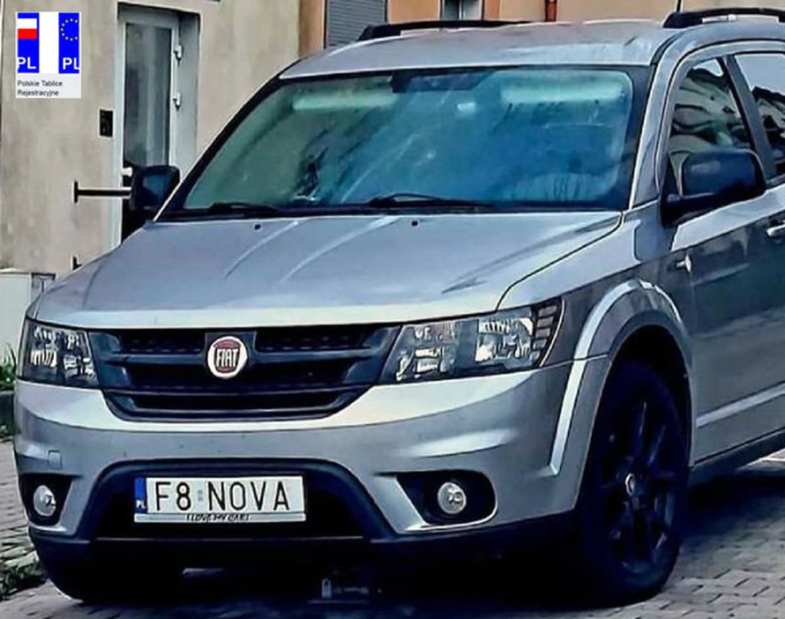 Fajny numer, blacha F8 NOVA