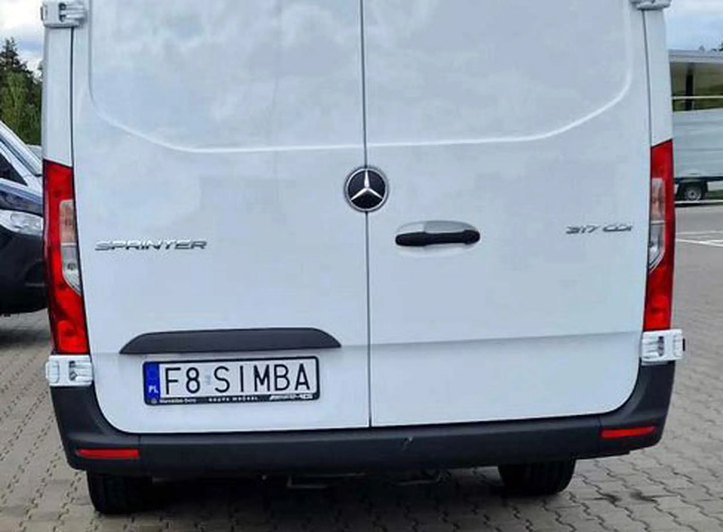 Fajny numer, blacha F8 SIMBA