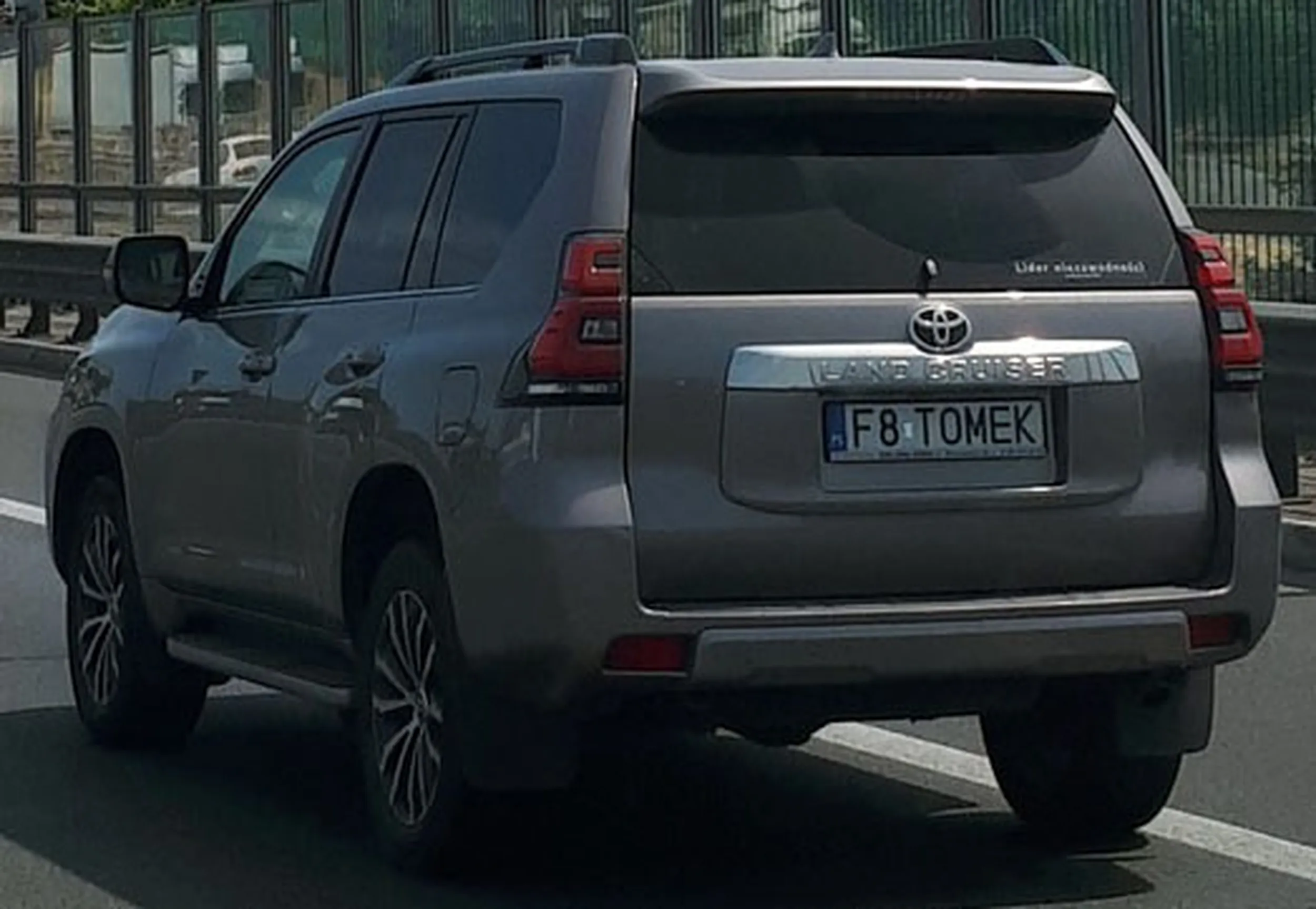 Fajny numer, blacha F8 TOMEK