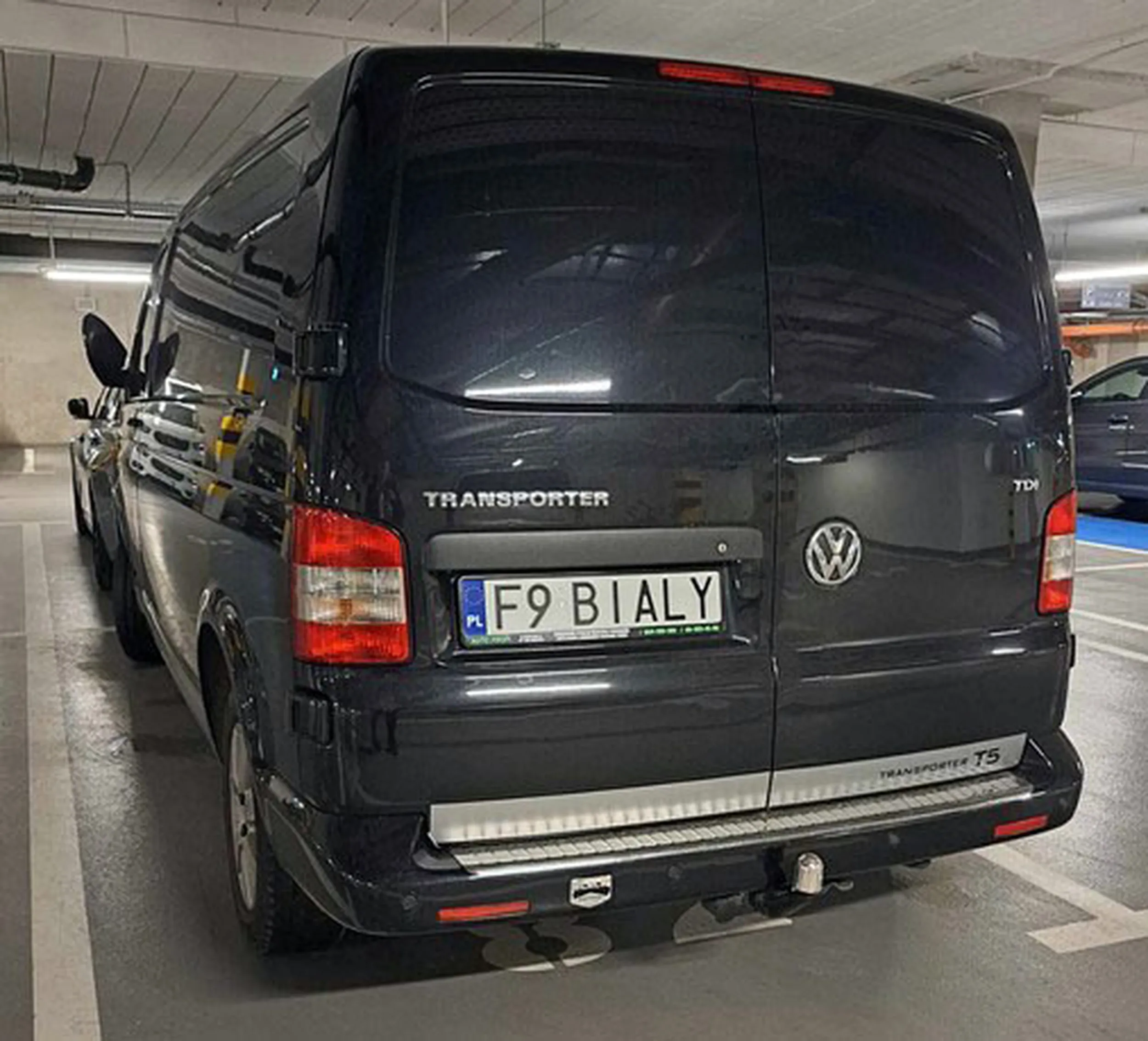 Fajny numer, blacha F9 BIALY