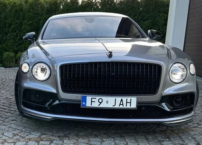 Fajny numer, blacha F9 JAH