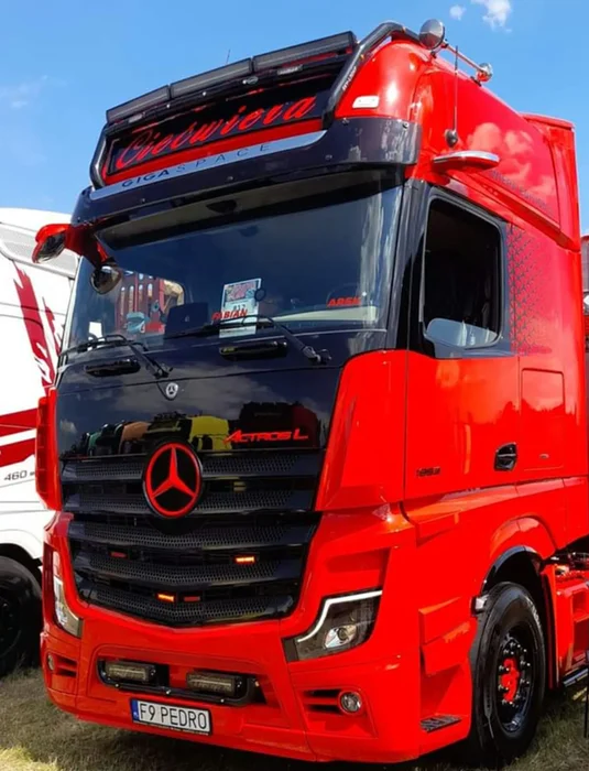 Fajny numer, blacha F9 PEDRO