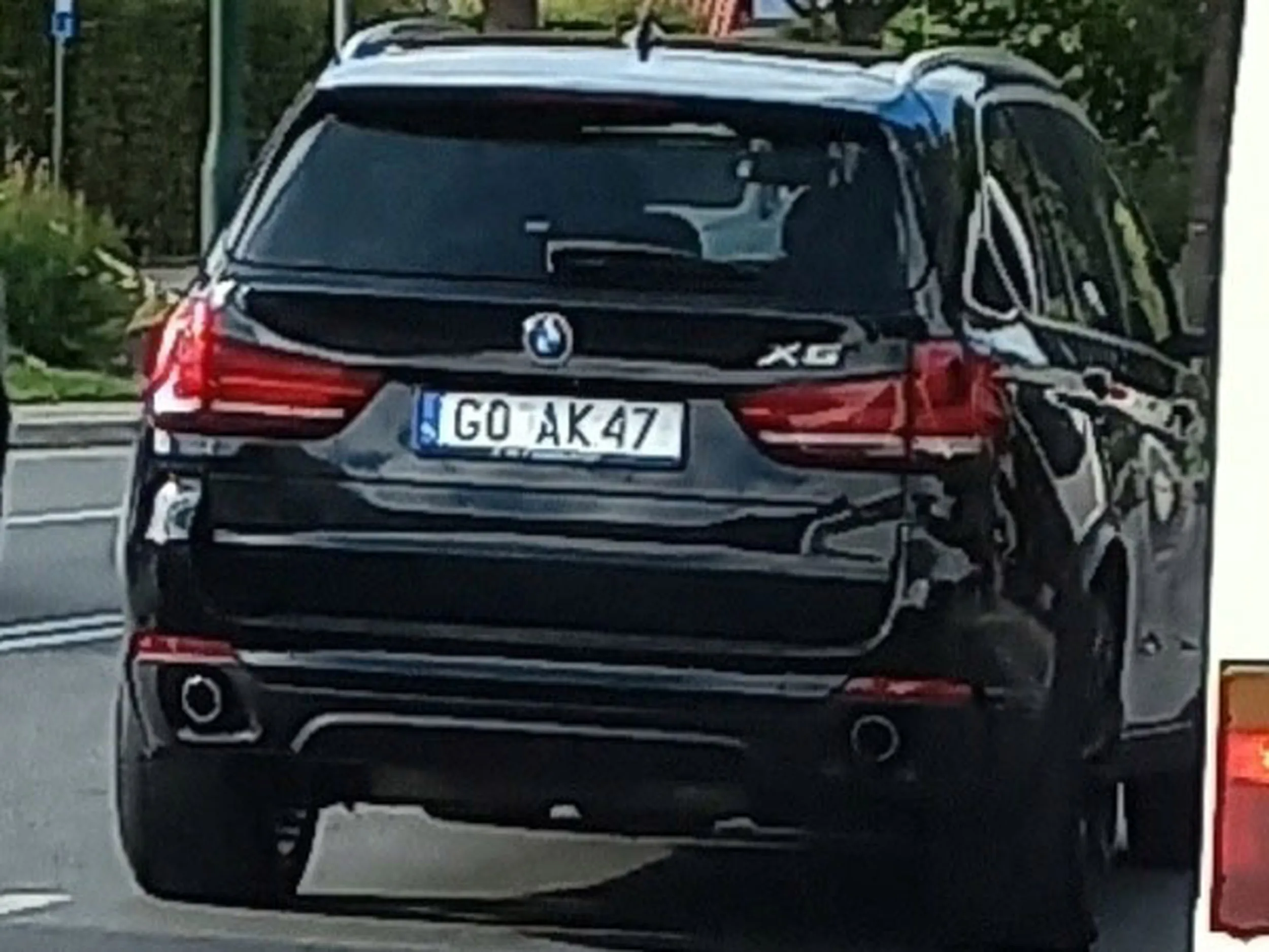 Fajny numer, blacha G0 AK47