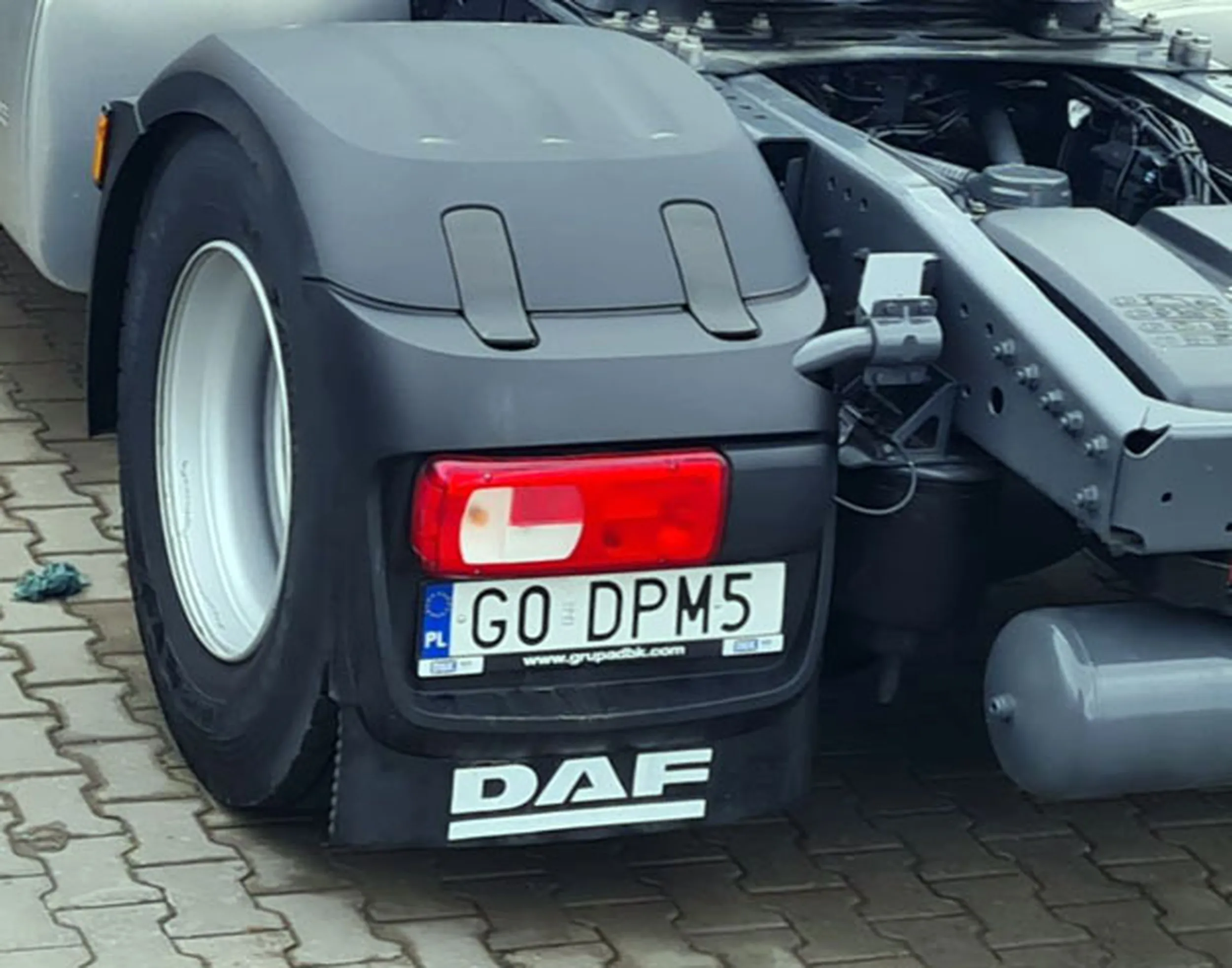 Fajny numer, blacha G0 DPM5