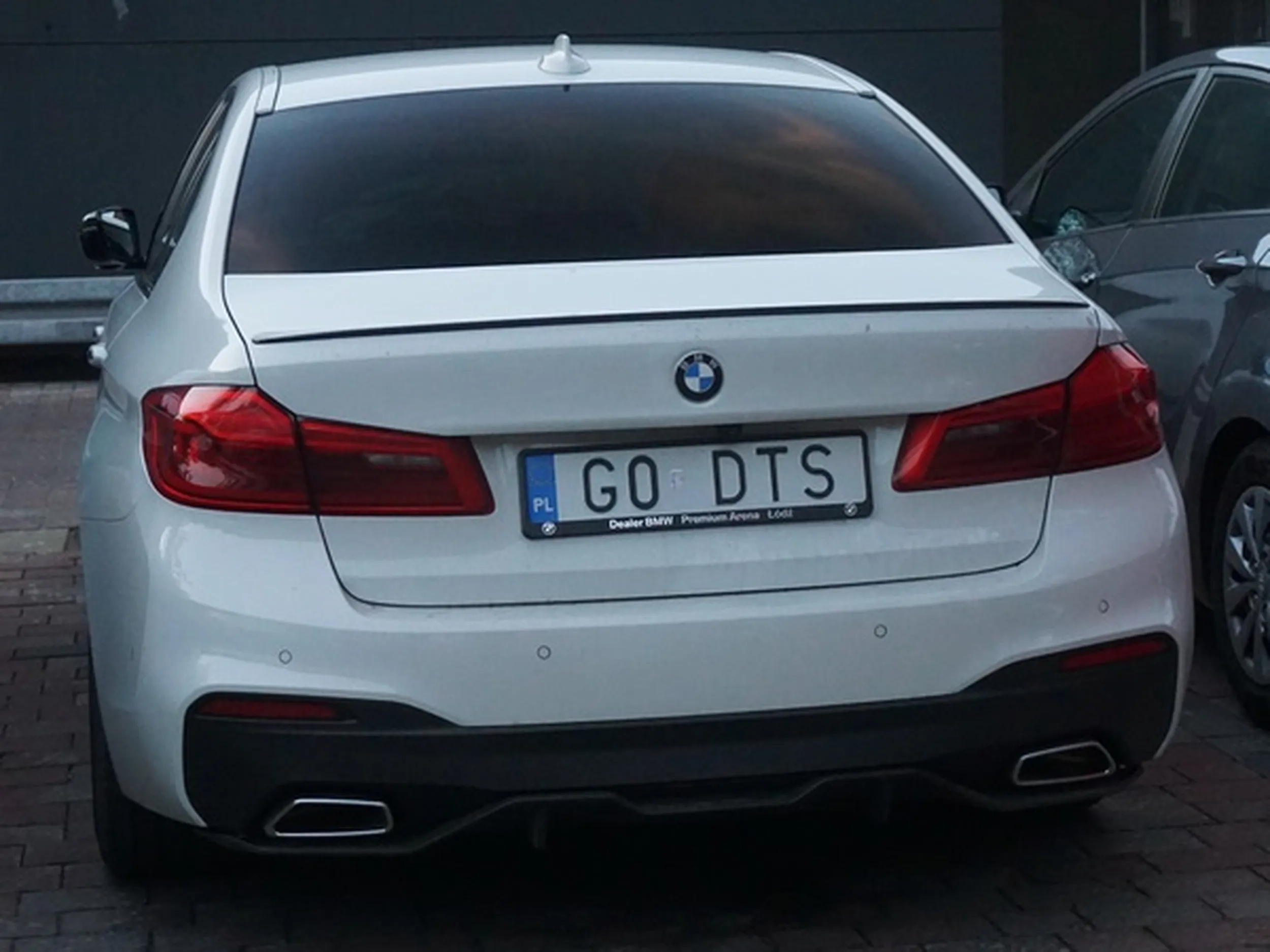 Fajny numer, blacha G0 DTS