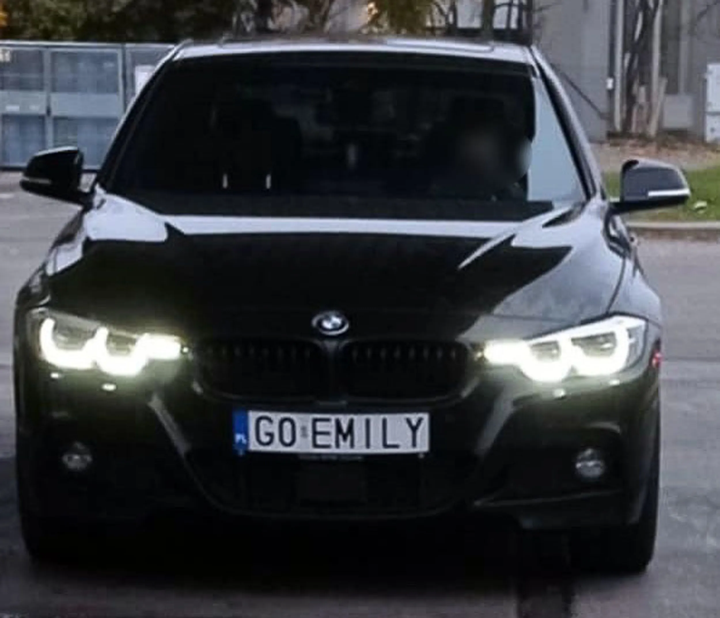 Fajny numer, blacha G0 EMILY