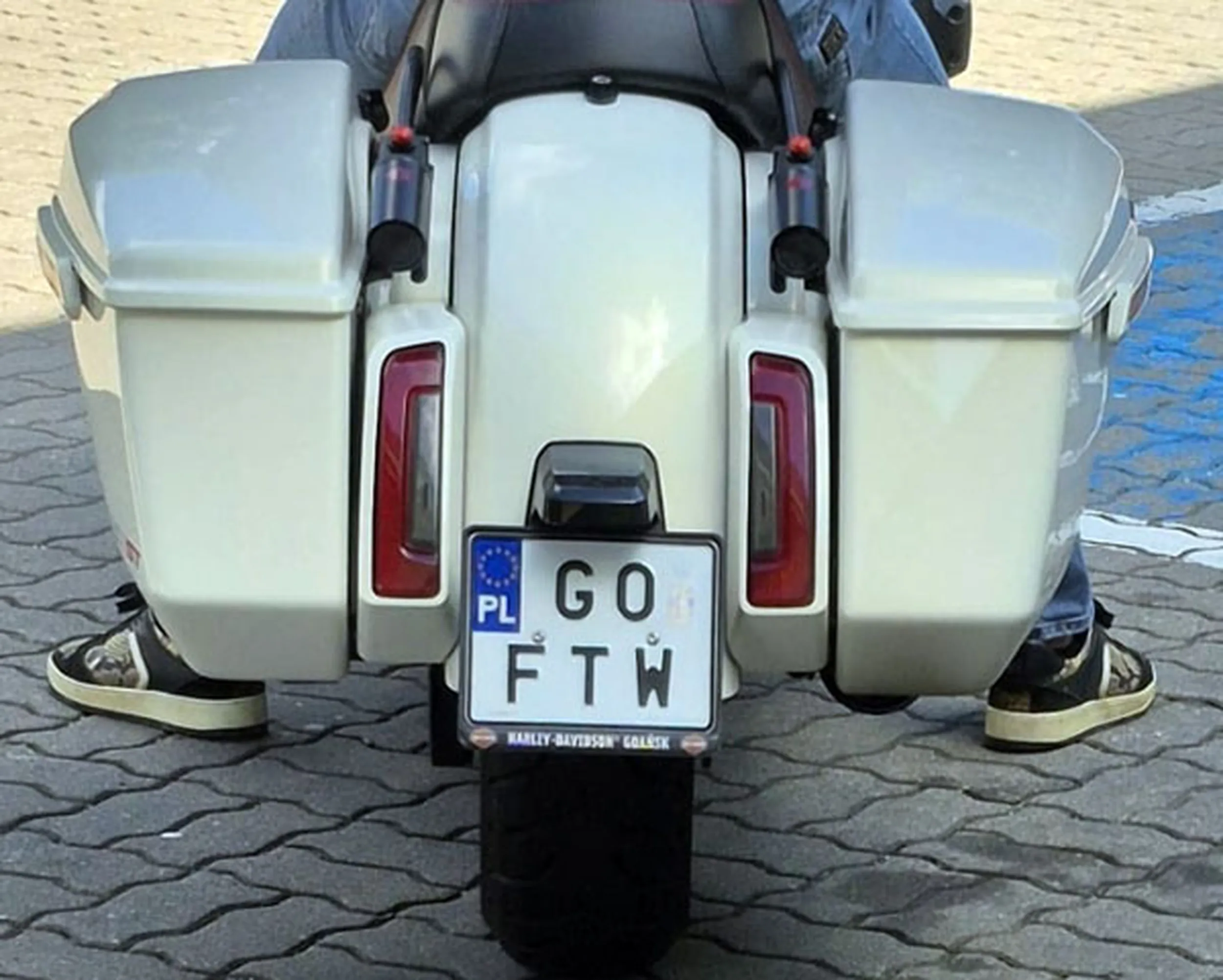 Fajny numer, blacha G0 FTW