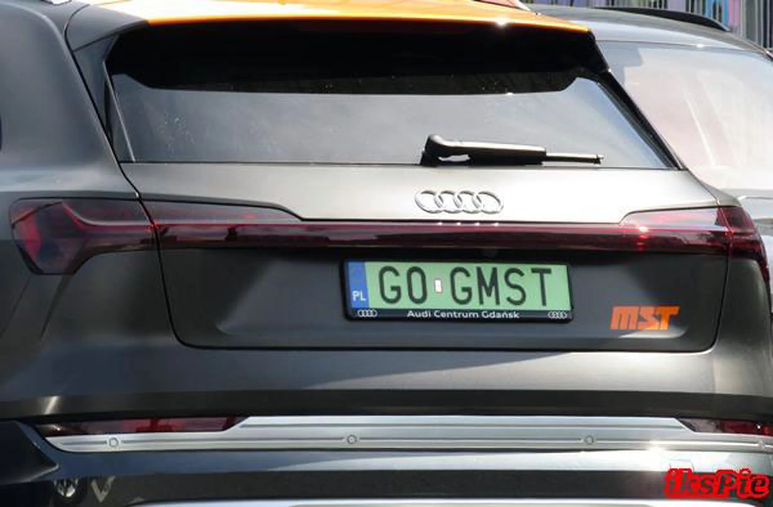 Fajny numer, blacha G0 GMST