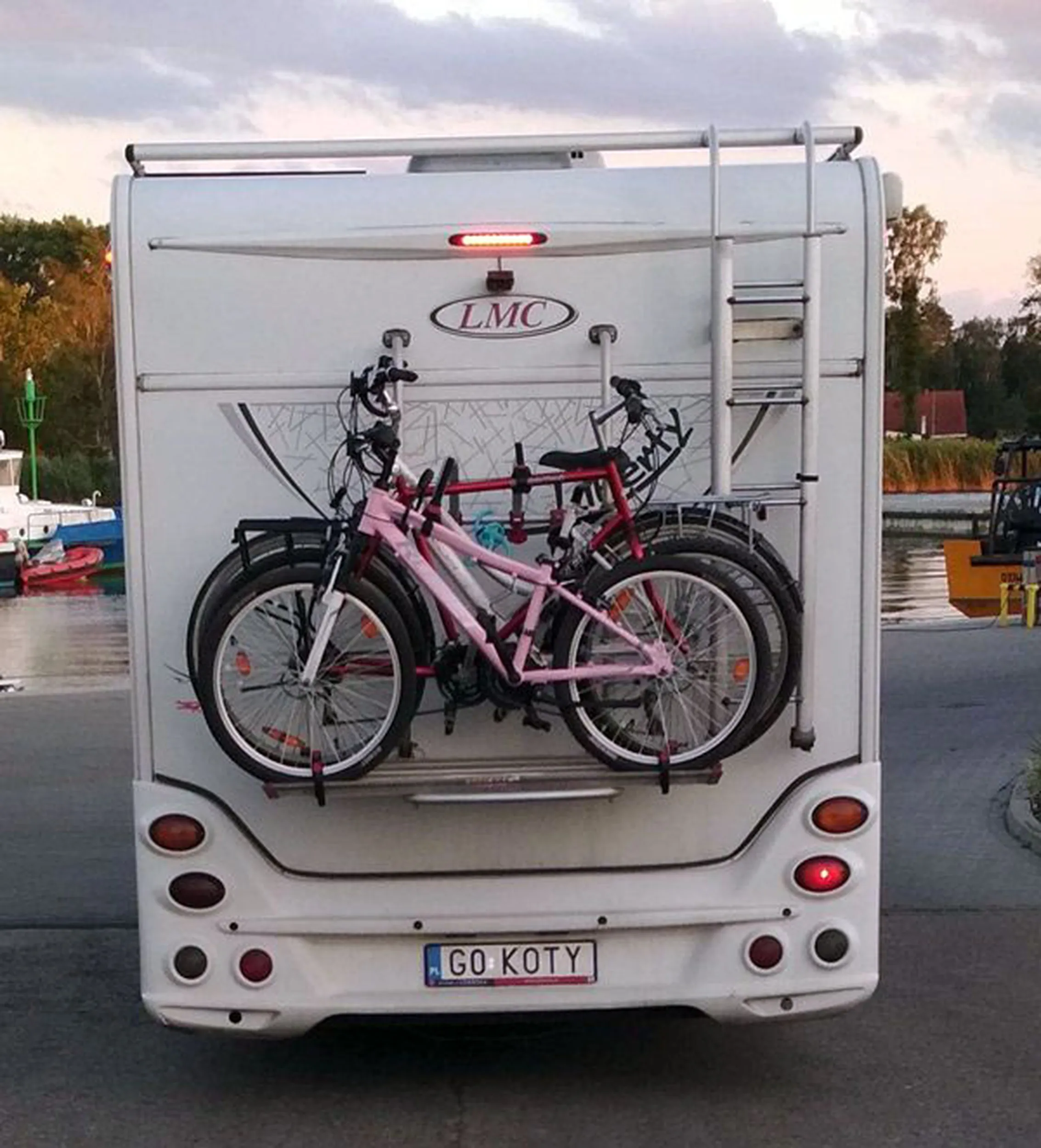 Fajny numer, blacha G0 KOTY