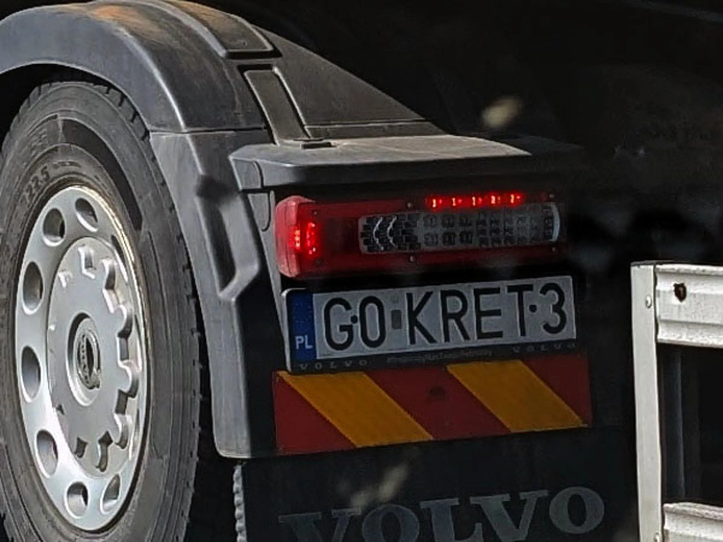 Fajny numer, blacha G0 KRET3