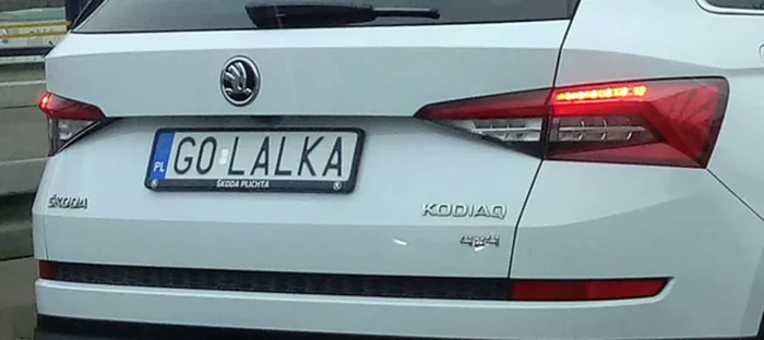 Fajny numer, blacha G0 LALKA