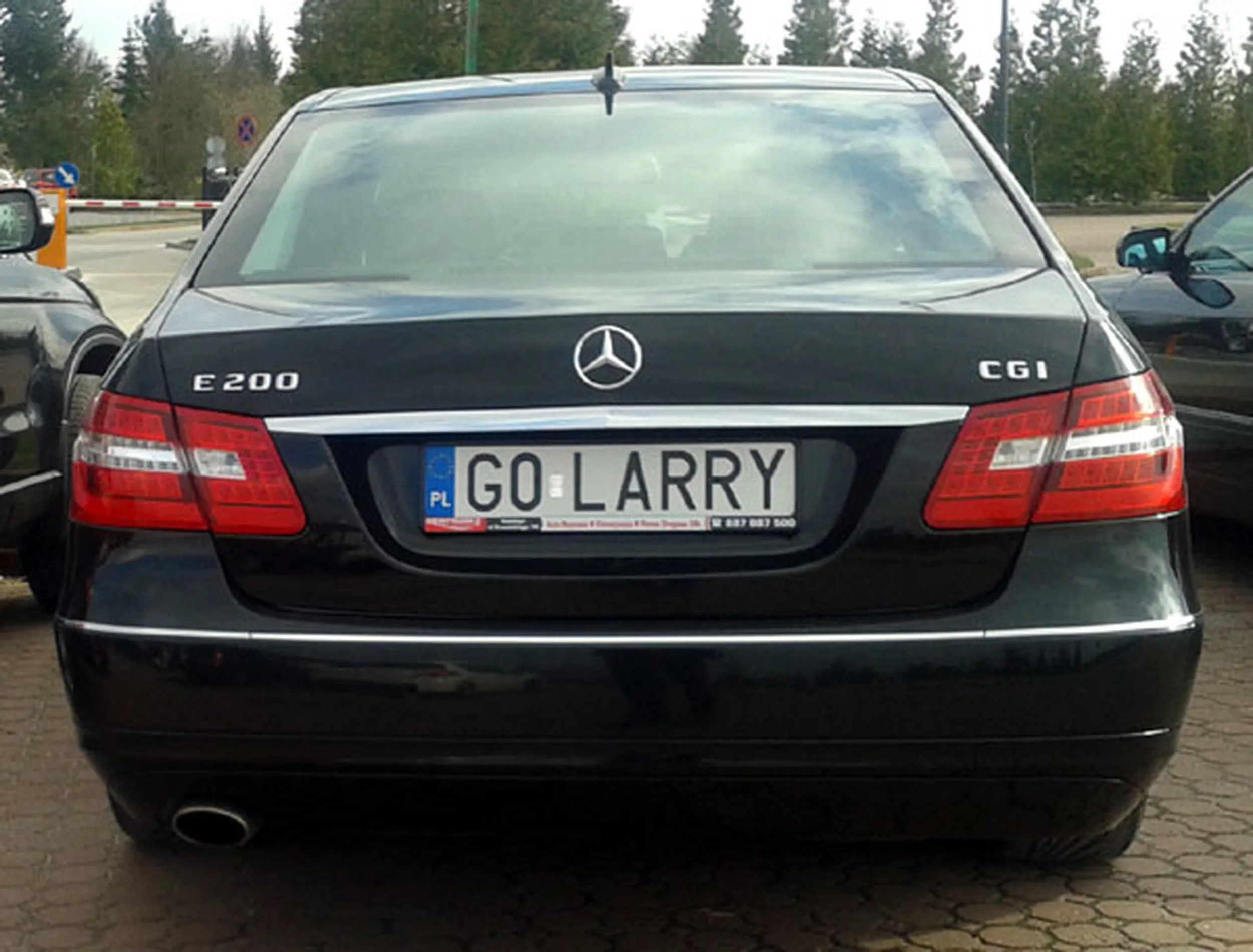 Fajny numer, blacha G0 LARRY