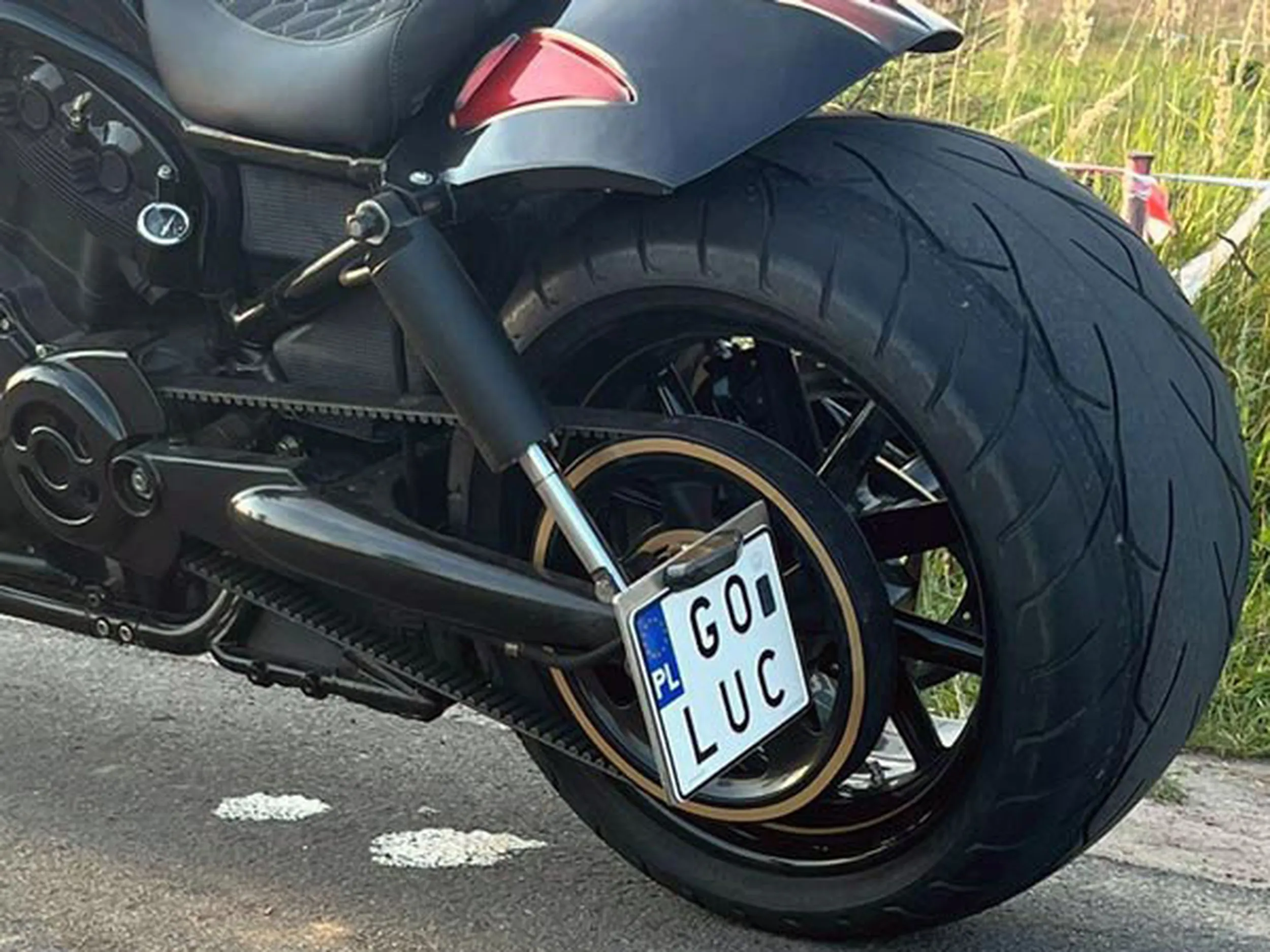 Fajny numer, blacha G0 LUC