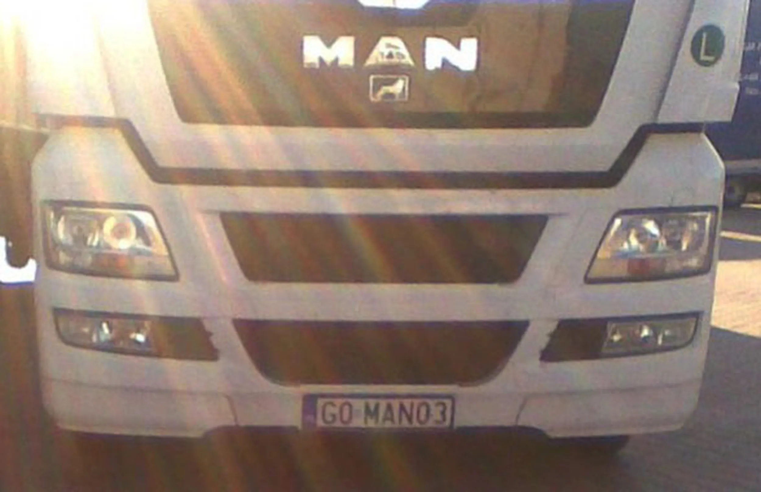 Fajny numer, blacha G0 MAN03