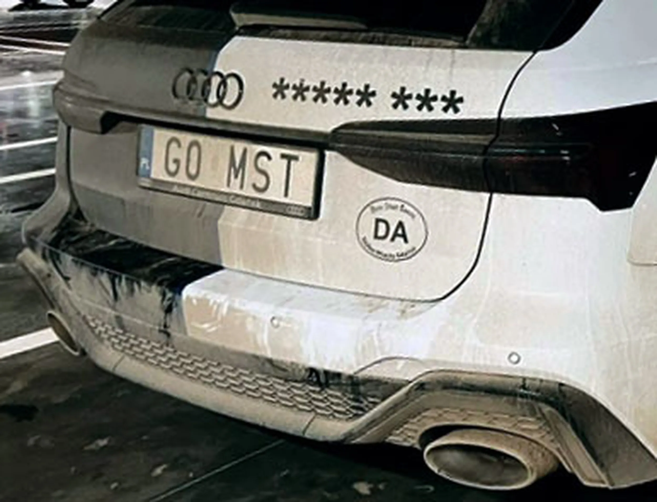 Fajny numer, blacha G0 MST