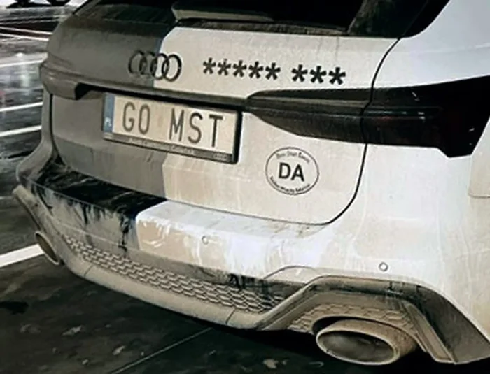 Fajny numer, blacha G0 MST