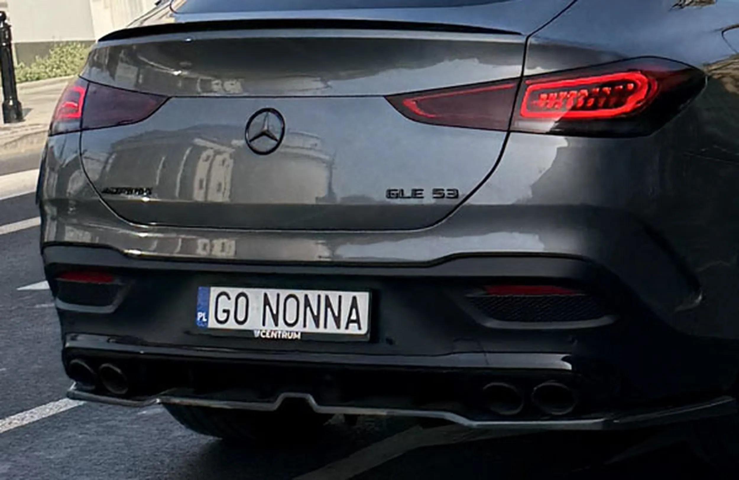 Fajny numer, blacha G0 NONNA