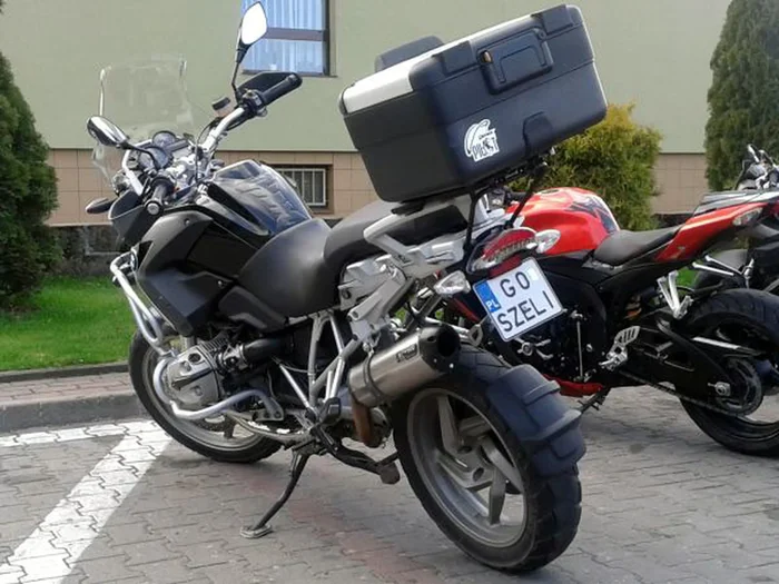 Fajny numer, blacha G0 SZELI