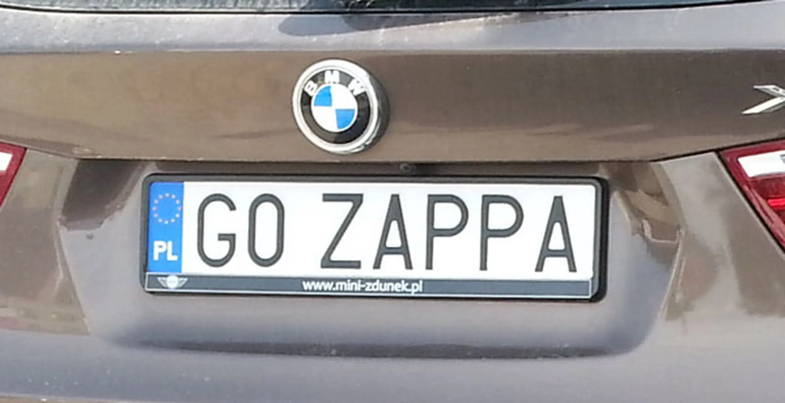 Fajny numer, blacha G0 ZAPPA