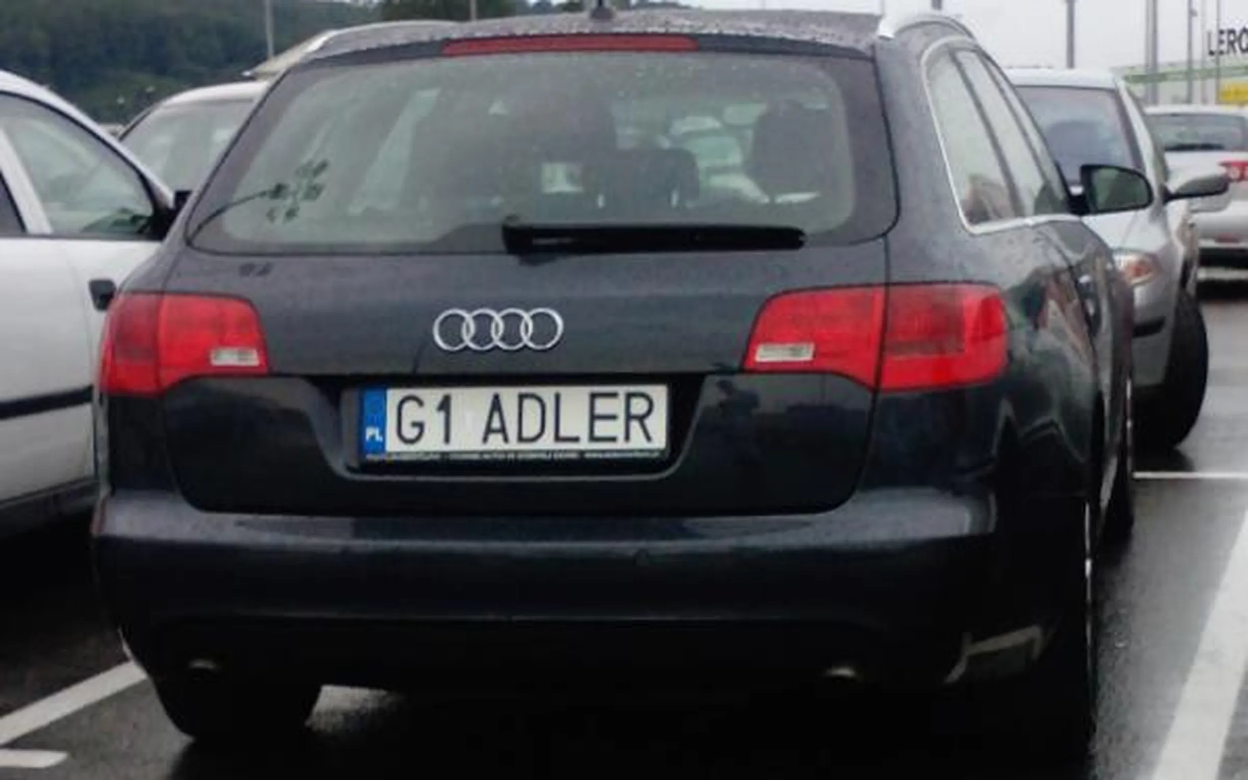 Fajny numer, blacha G1 ADLER