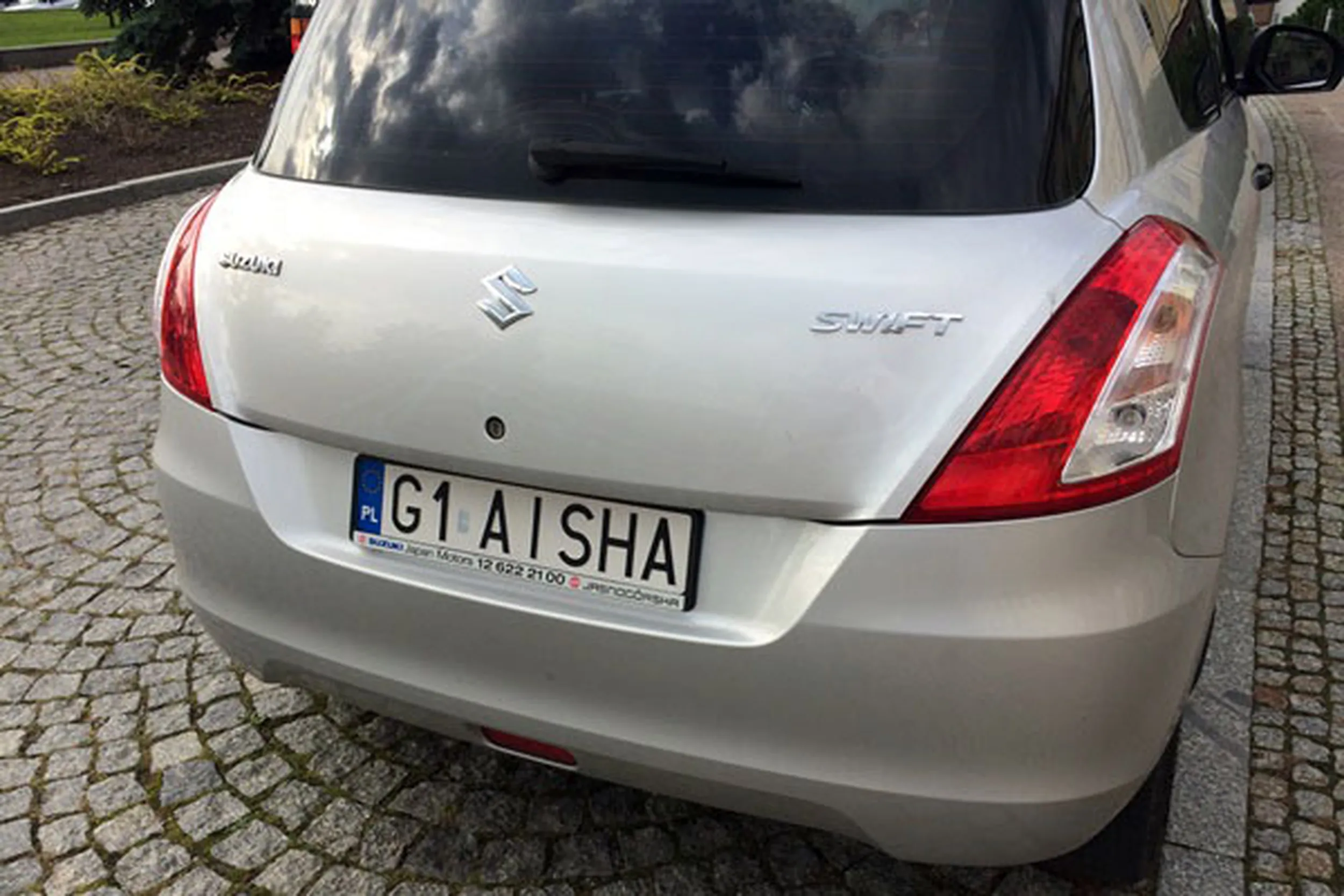 Fajny numer, blacha G1 AISHA