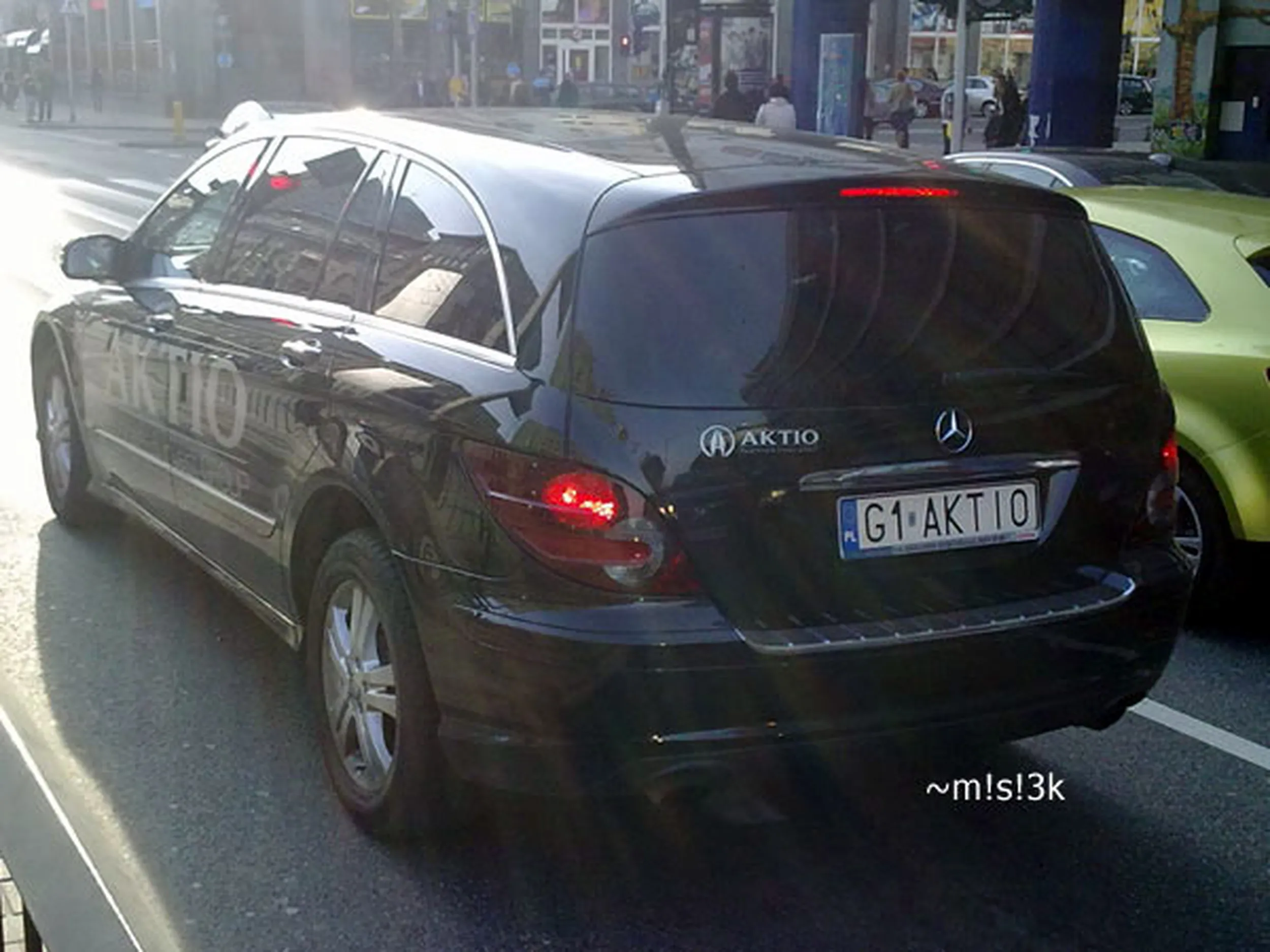 Fajny numer, blacha G1 AKTIO