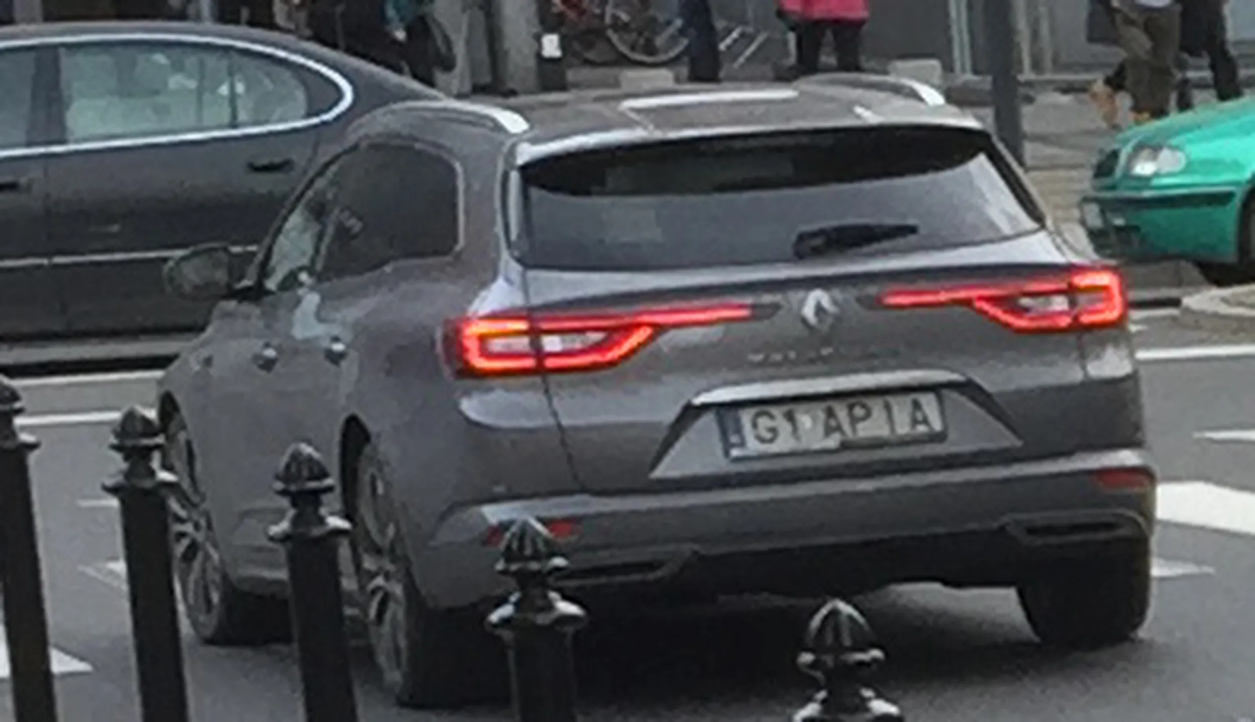 Fajny numer, blacha G1 APIA