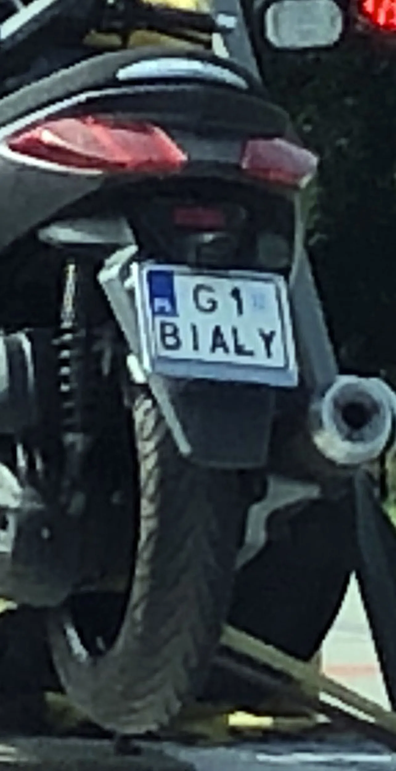 Fajny numer, blacha G1 BIALY