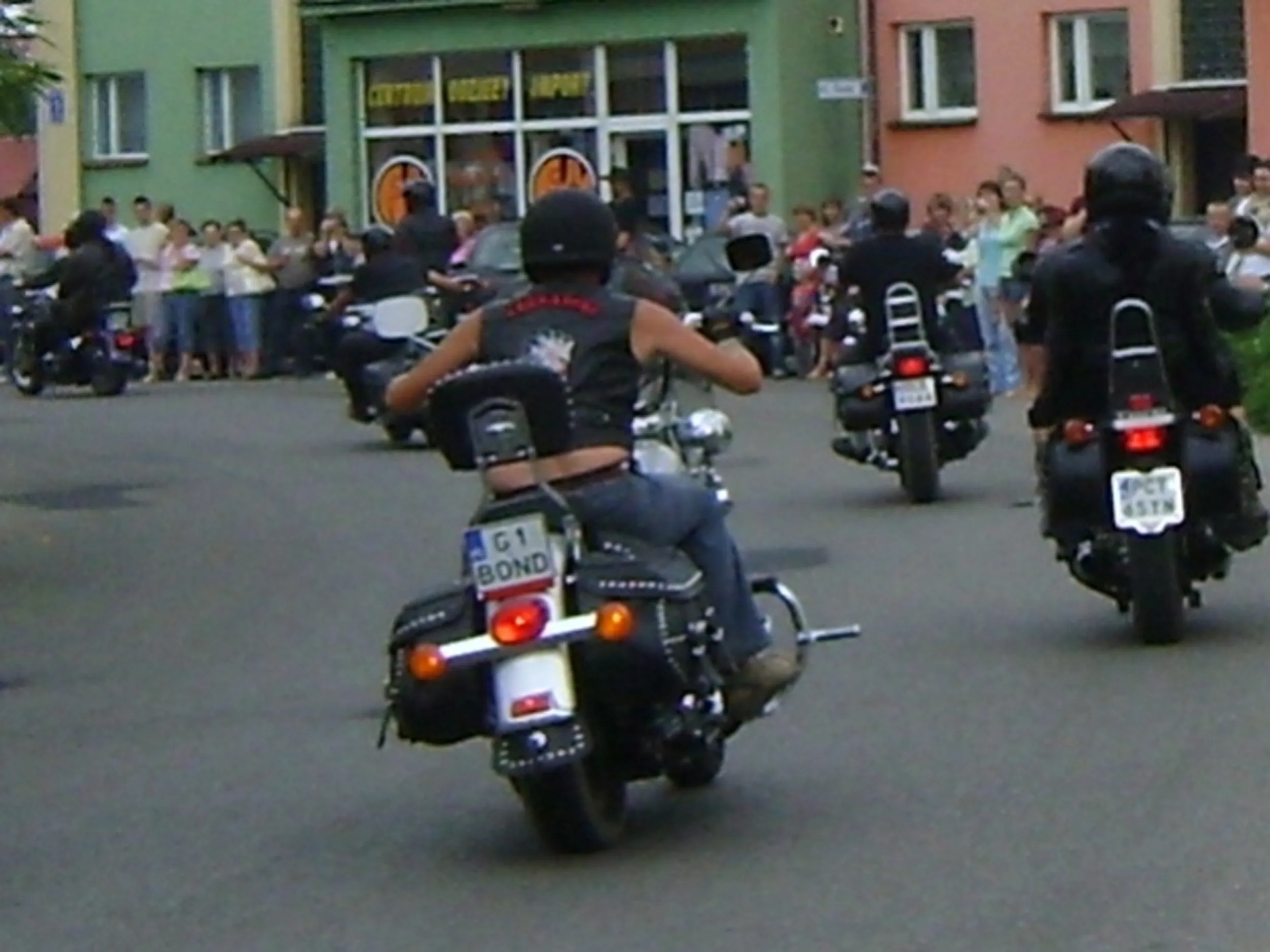 Fajny numer, blacha G1 BOND