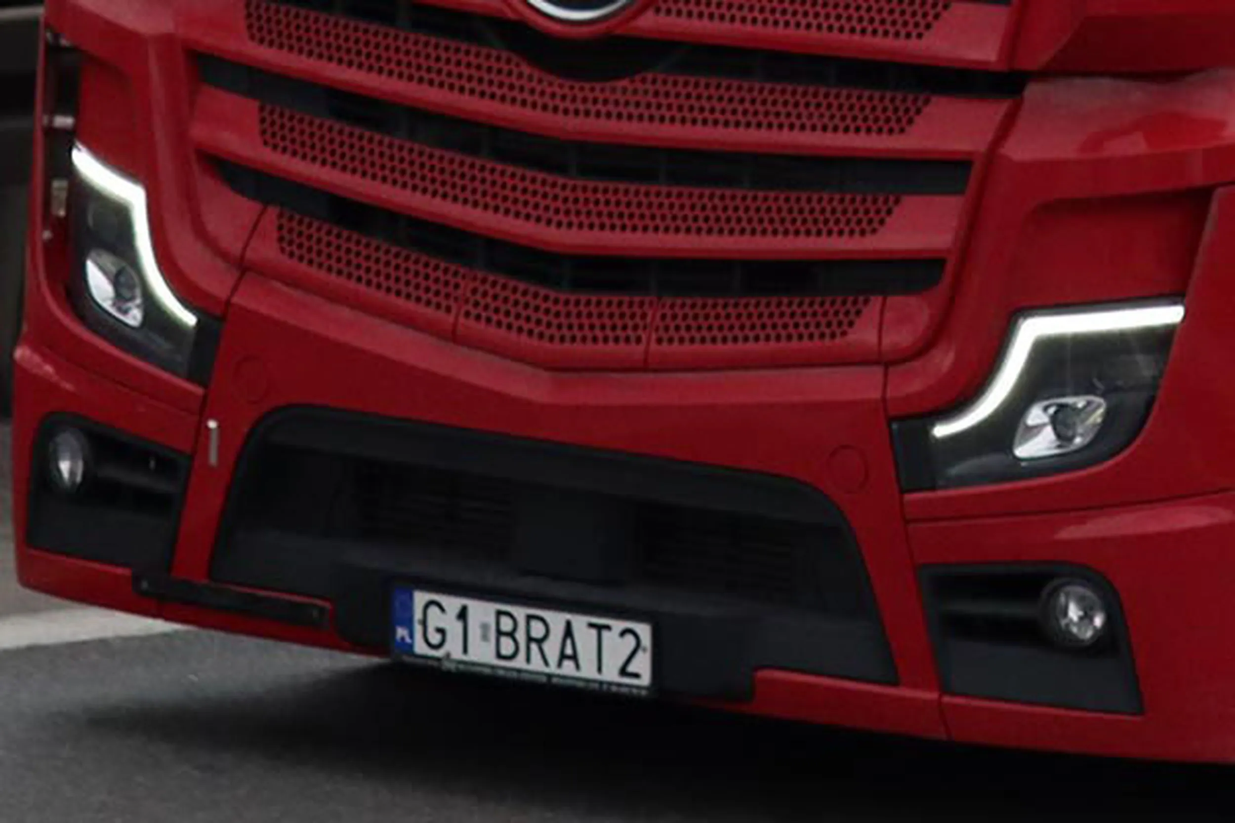 Fajny numer, blacha G1 BRAT2