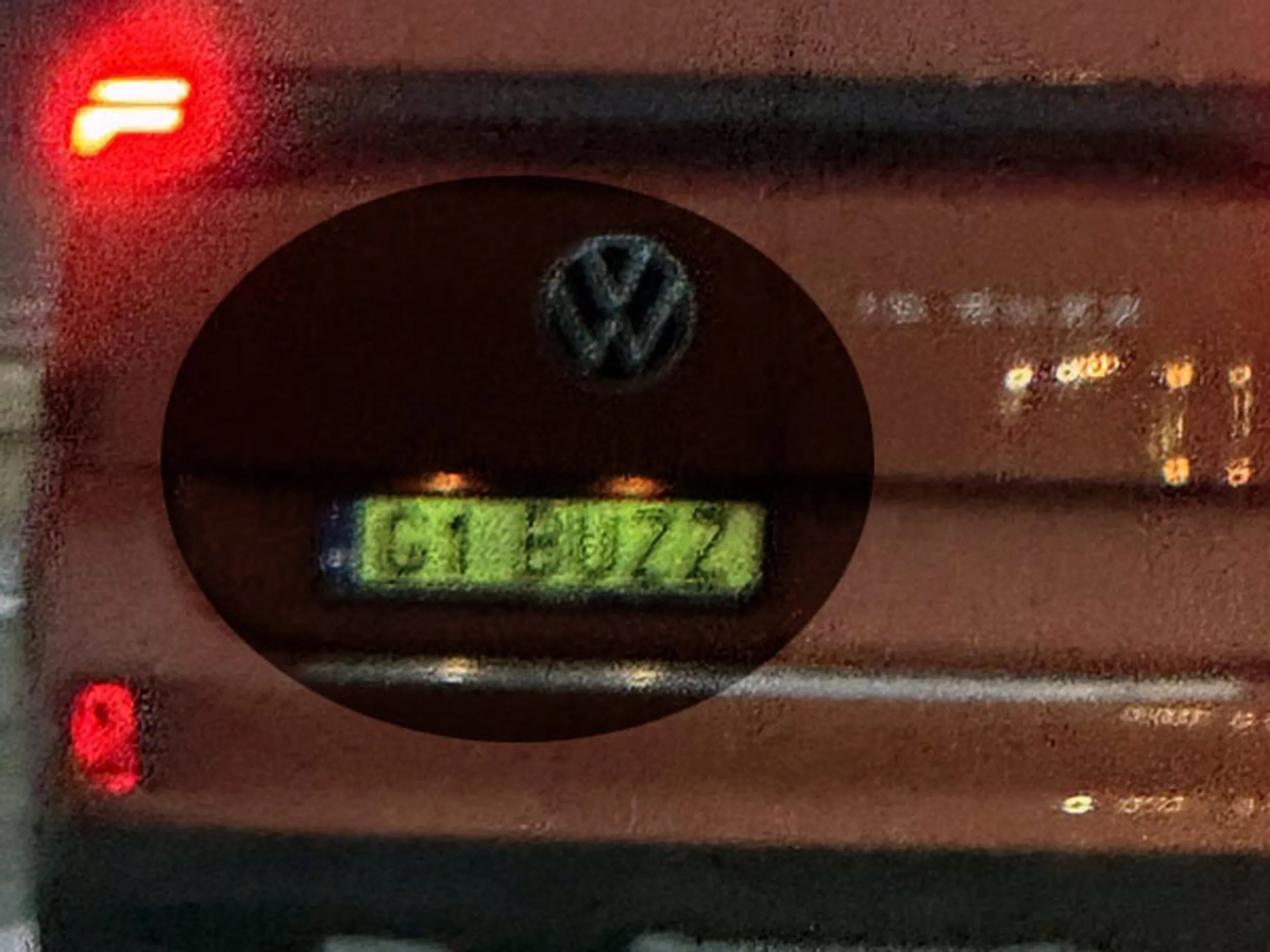 Fajny numer, blacha G1 BUZZ