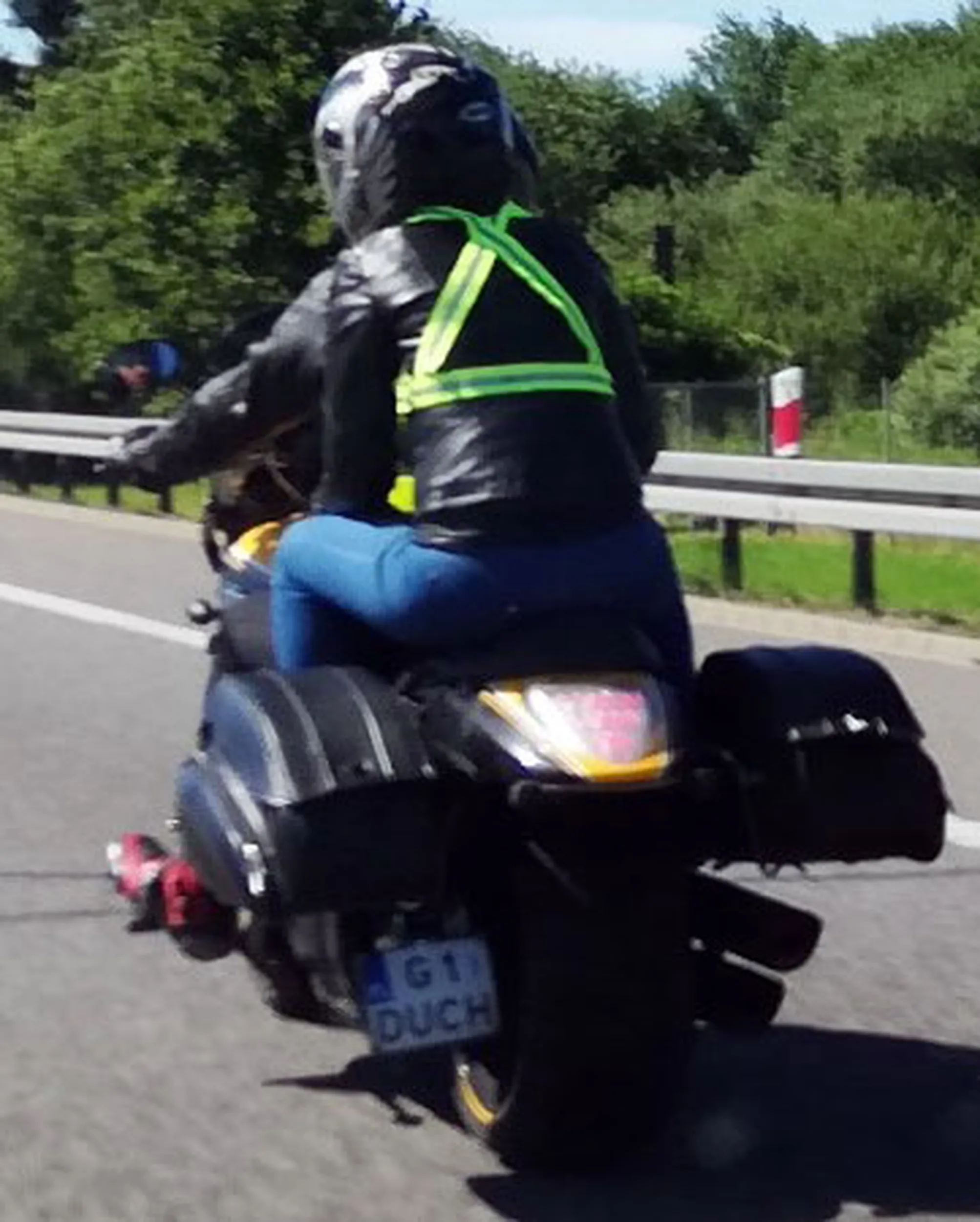 Fajny numer, blacha G1 DUCH