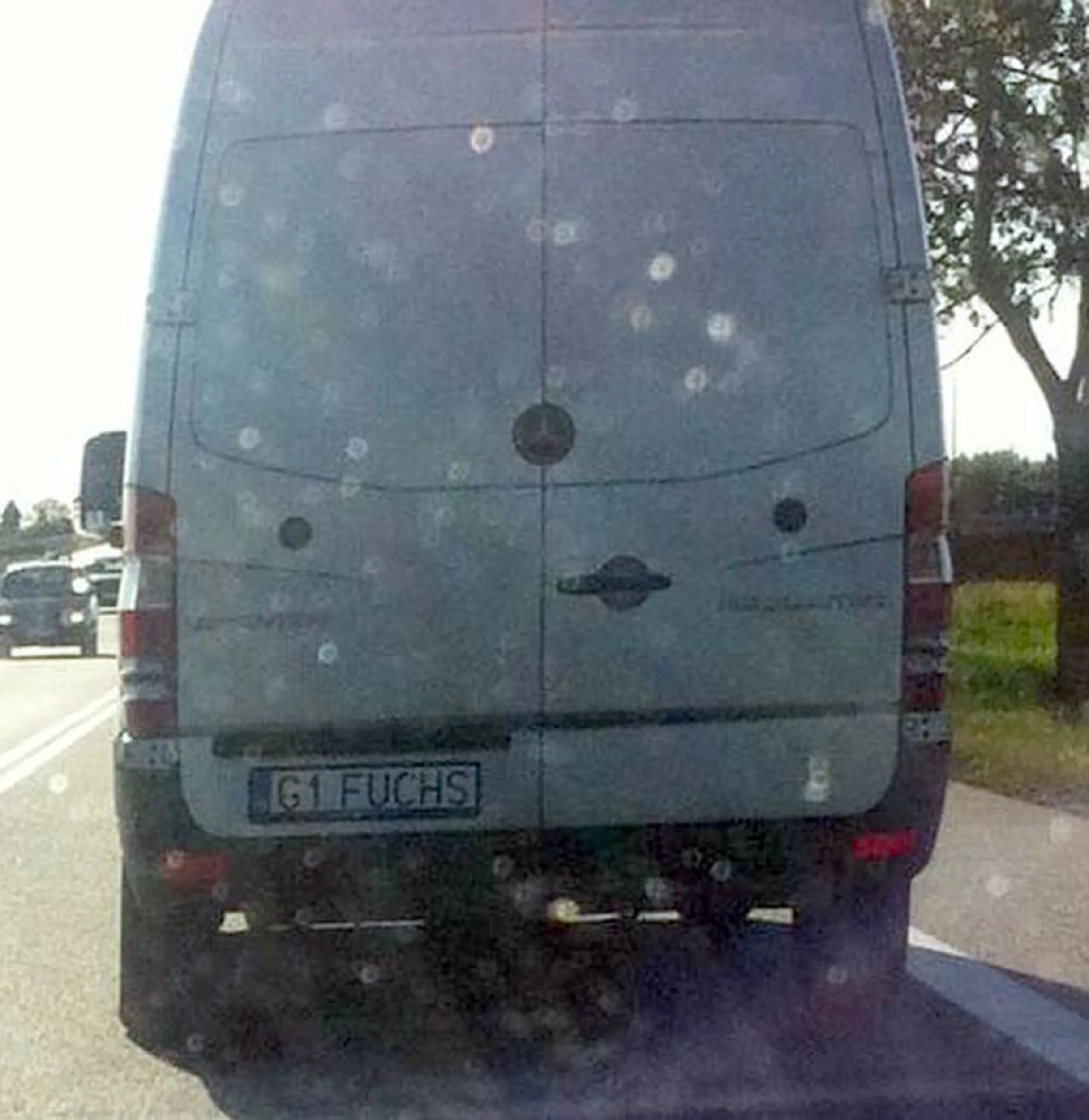 Fajny numer, blacha G1 FUCHS