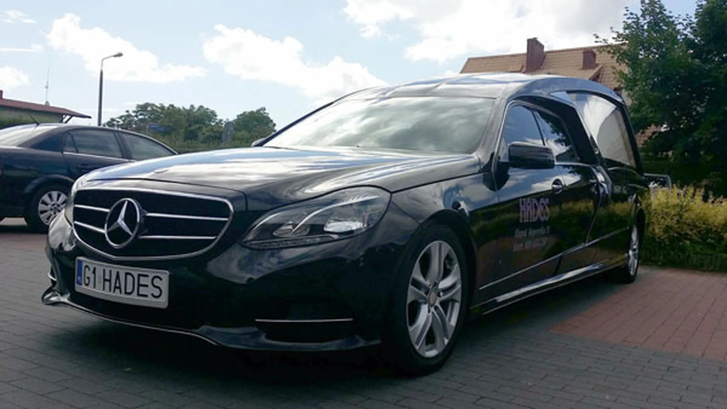 Fajny numer, blacha G1 HADES