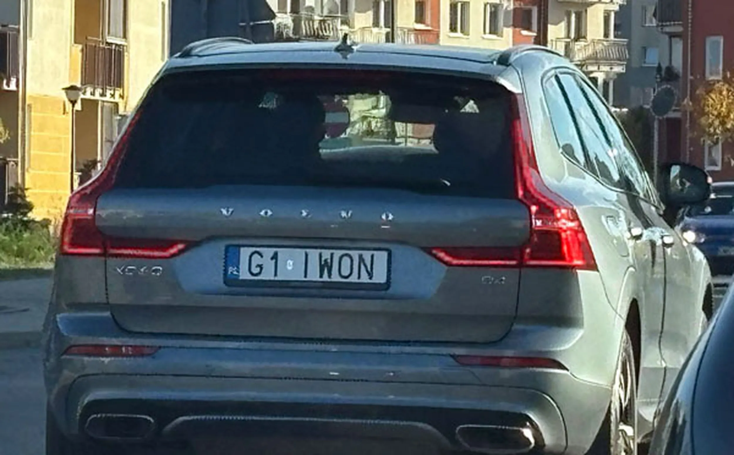 Fajny numer, blacha G1 IWON