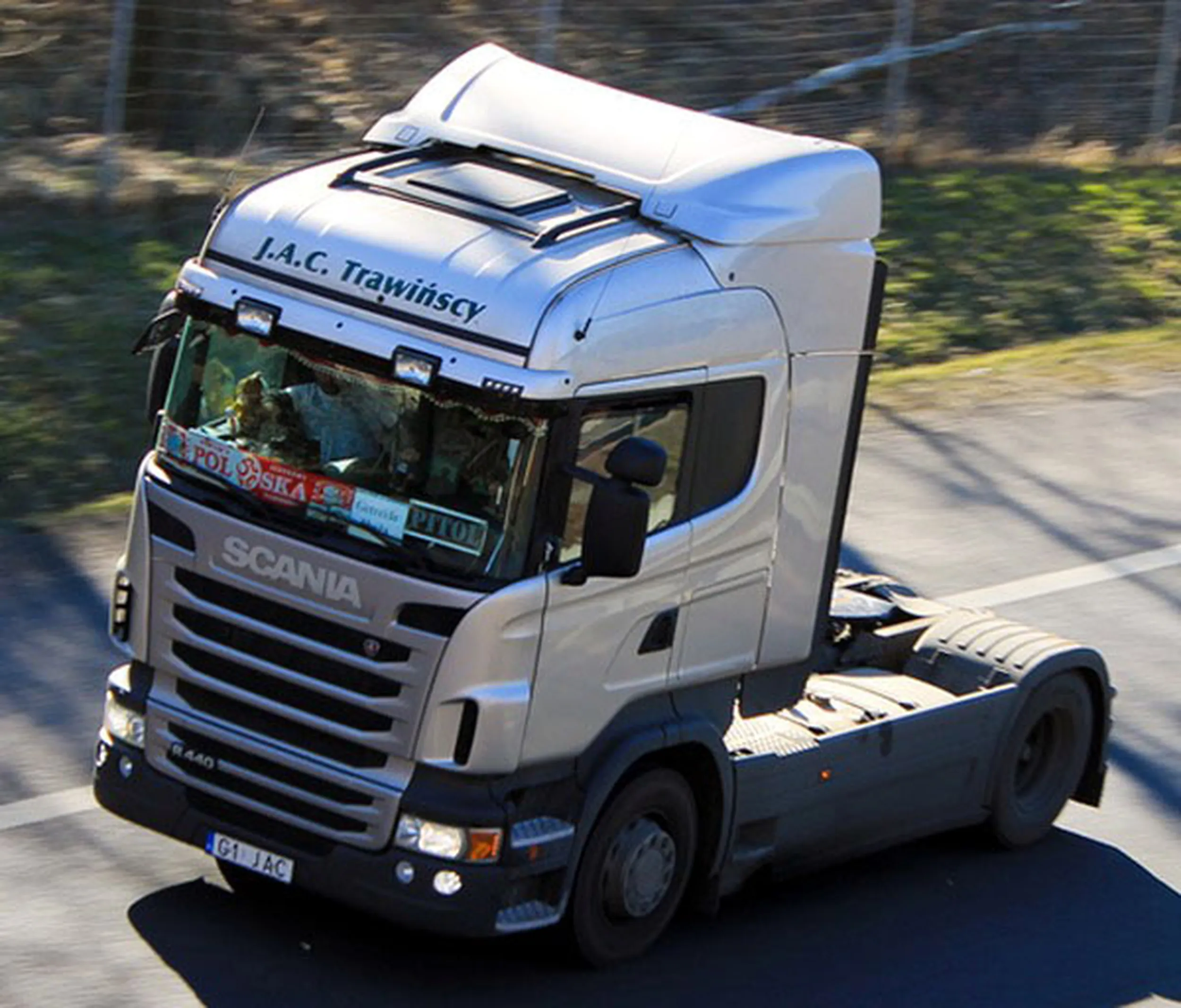 Fajny numer, blacha G1 JAC