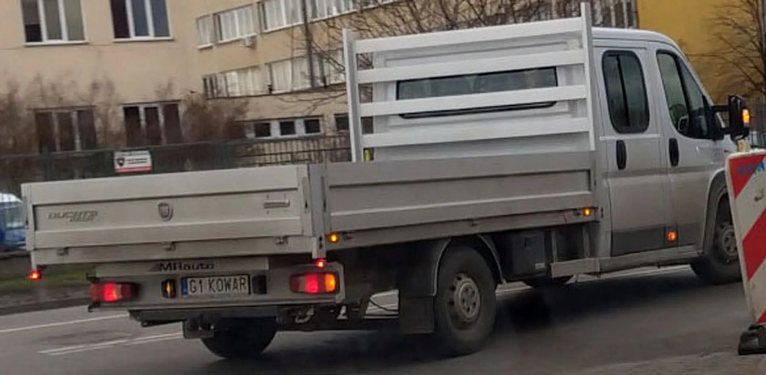 Fajny numer, blacha G1 KOWAR